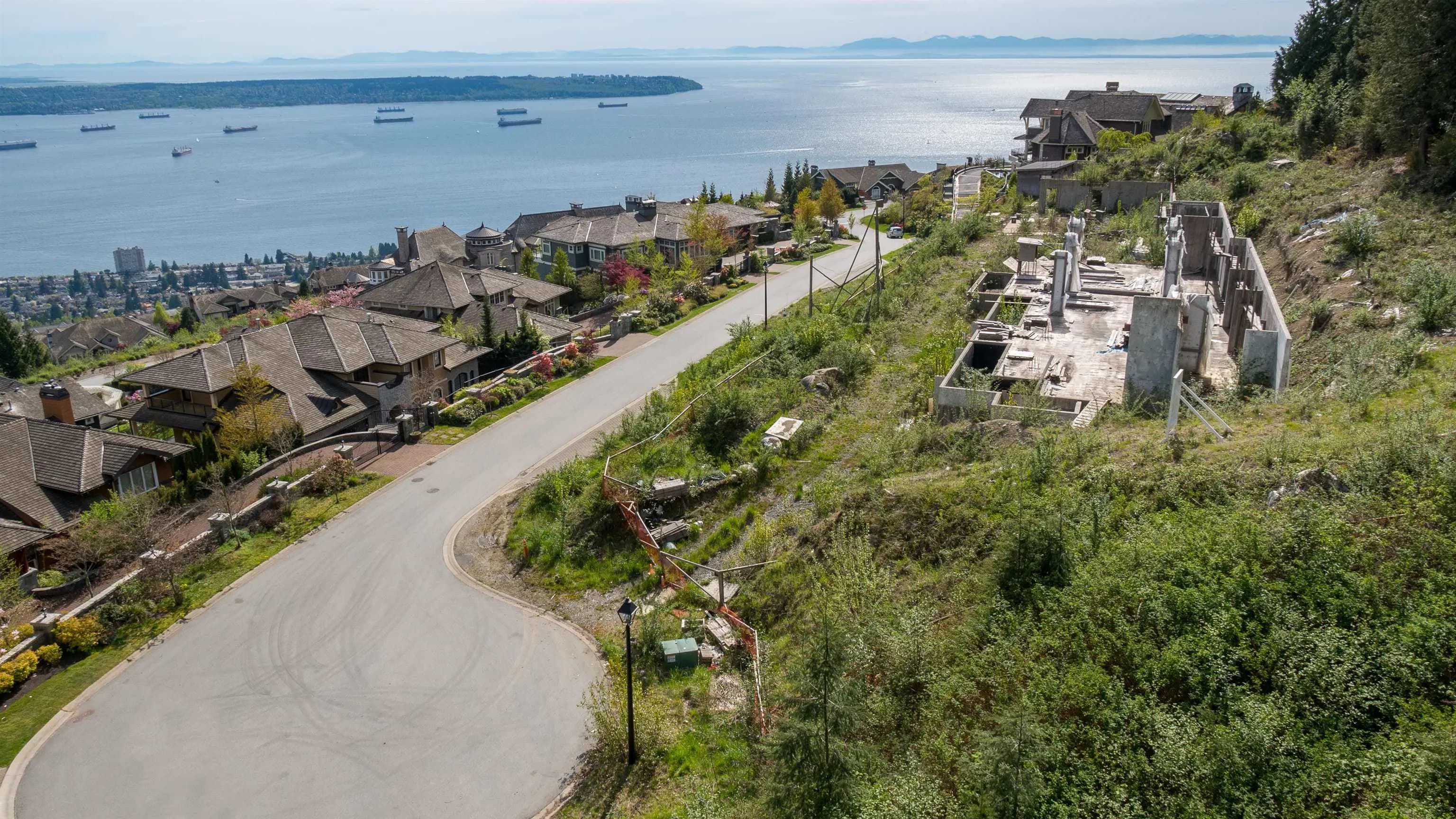 2345 Kadlec Court, West Vancouver, BC V7S 3K3 — image 20