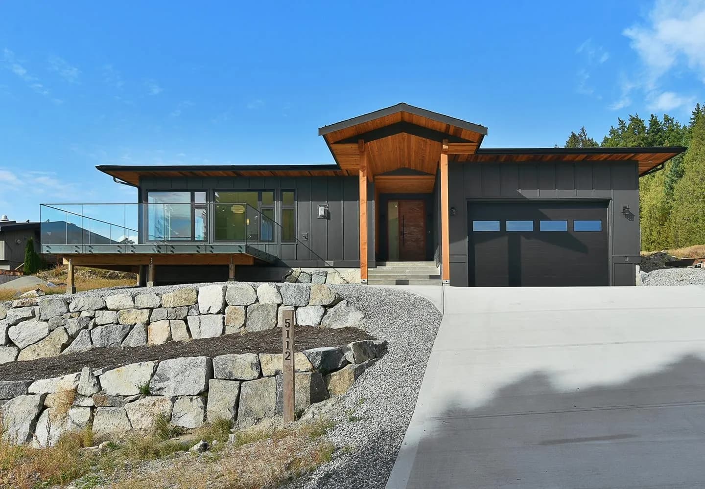 5112 Chapman Road, Sechelt, BC V7Z 0G4 — image 1