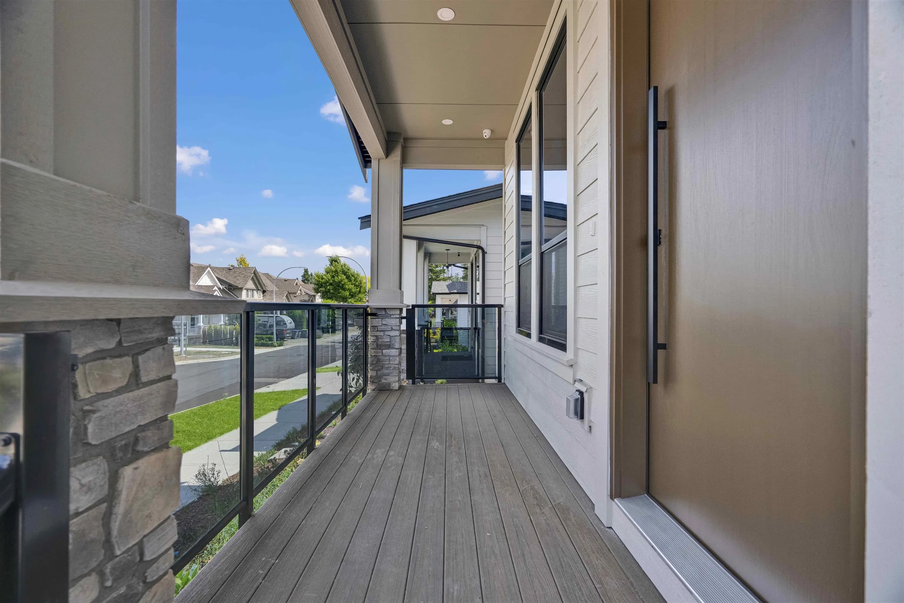 15636 23a Avenue, Surrey, BC V0V 0V0 — image 36