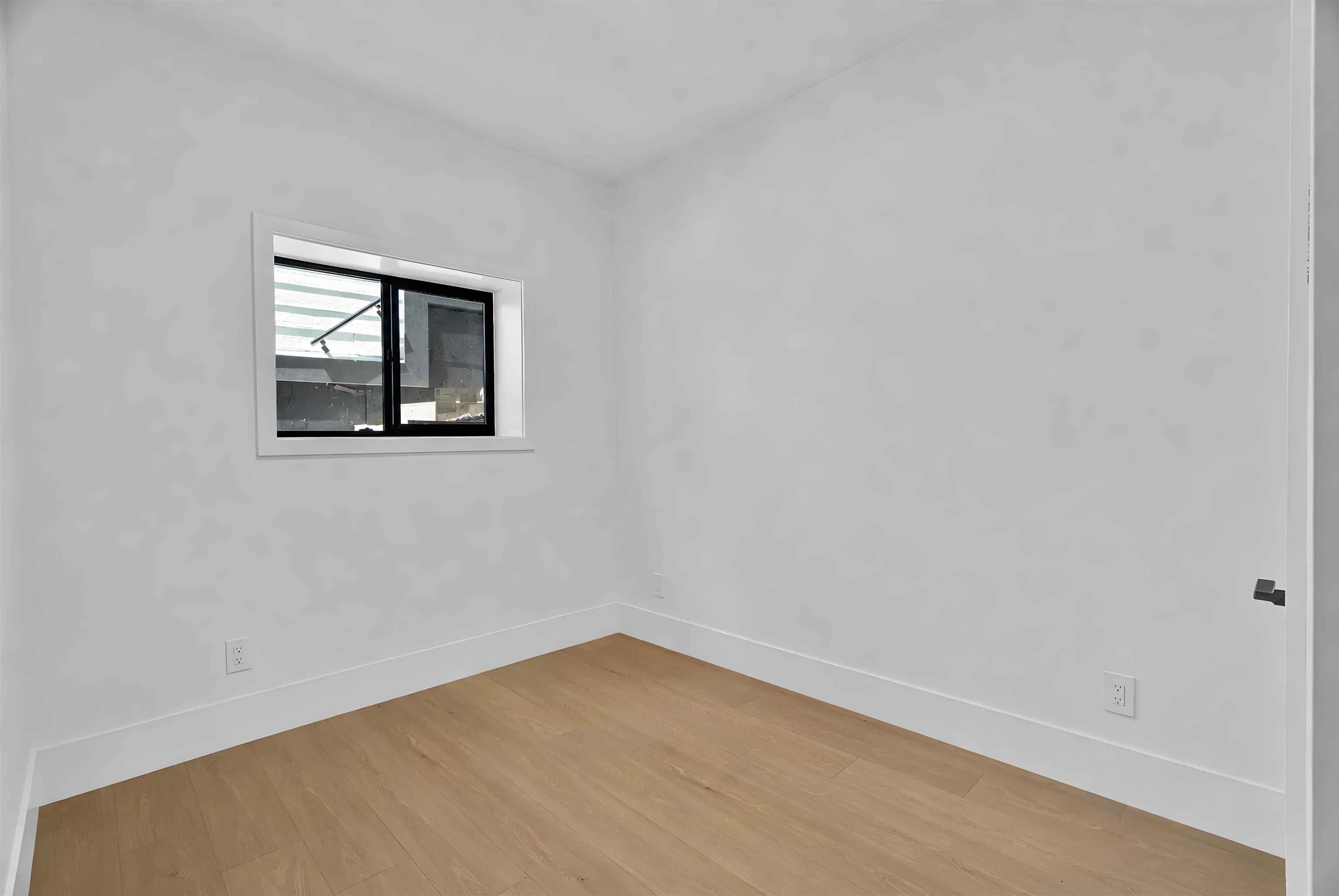 15636 23a Avenue, Surrey, BC V0V 0V0 — image 33