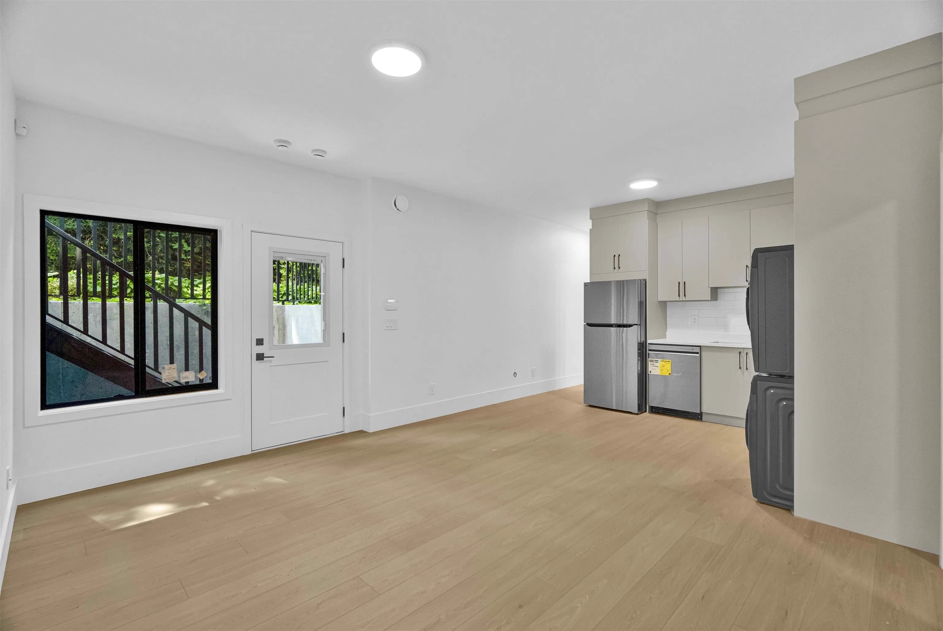15636 23a Avenue, Surrey, BC V0V 0V0 — image 28