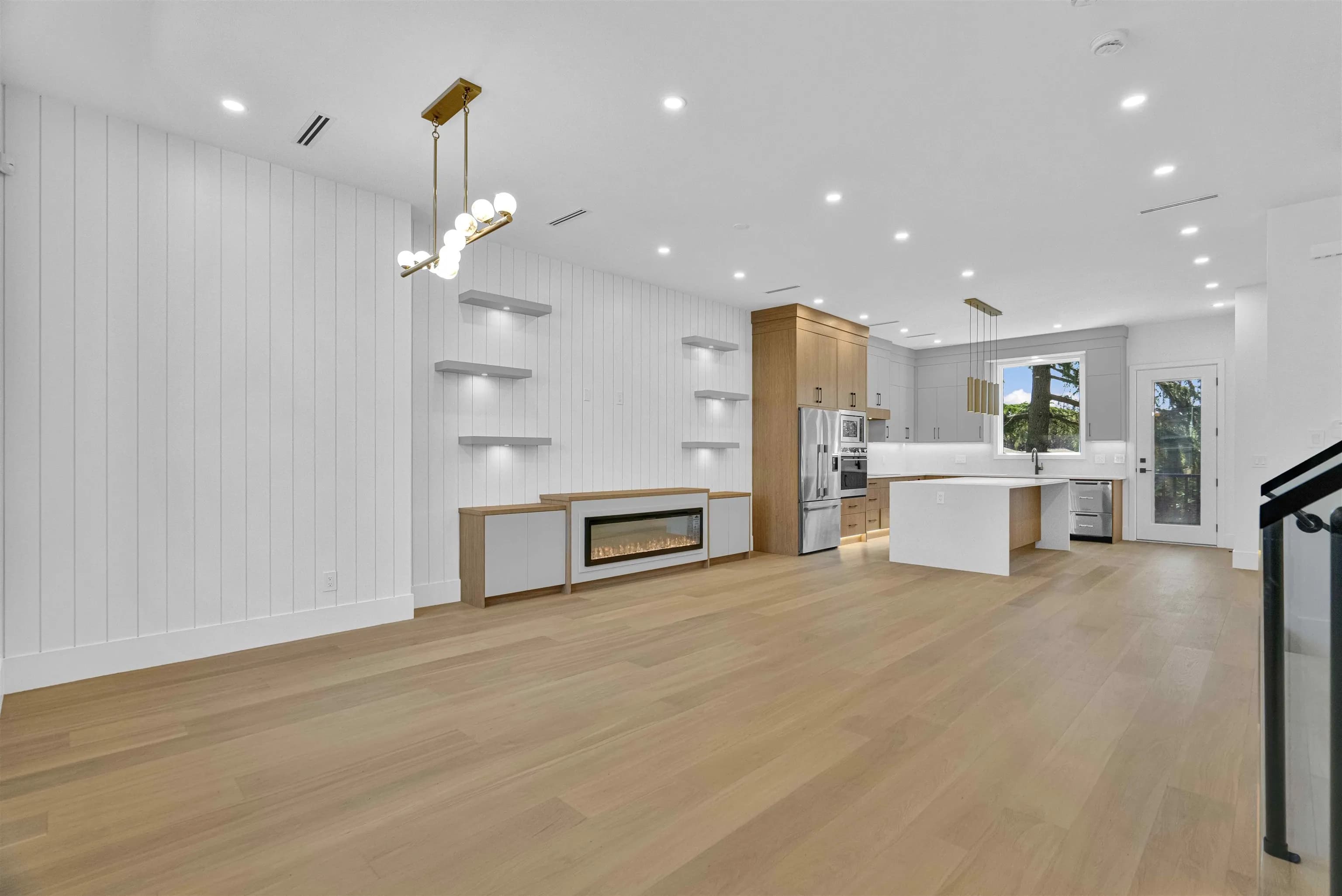 15636 23a Avenue, Surrey, BC V0V 0V0 — image 5
