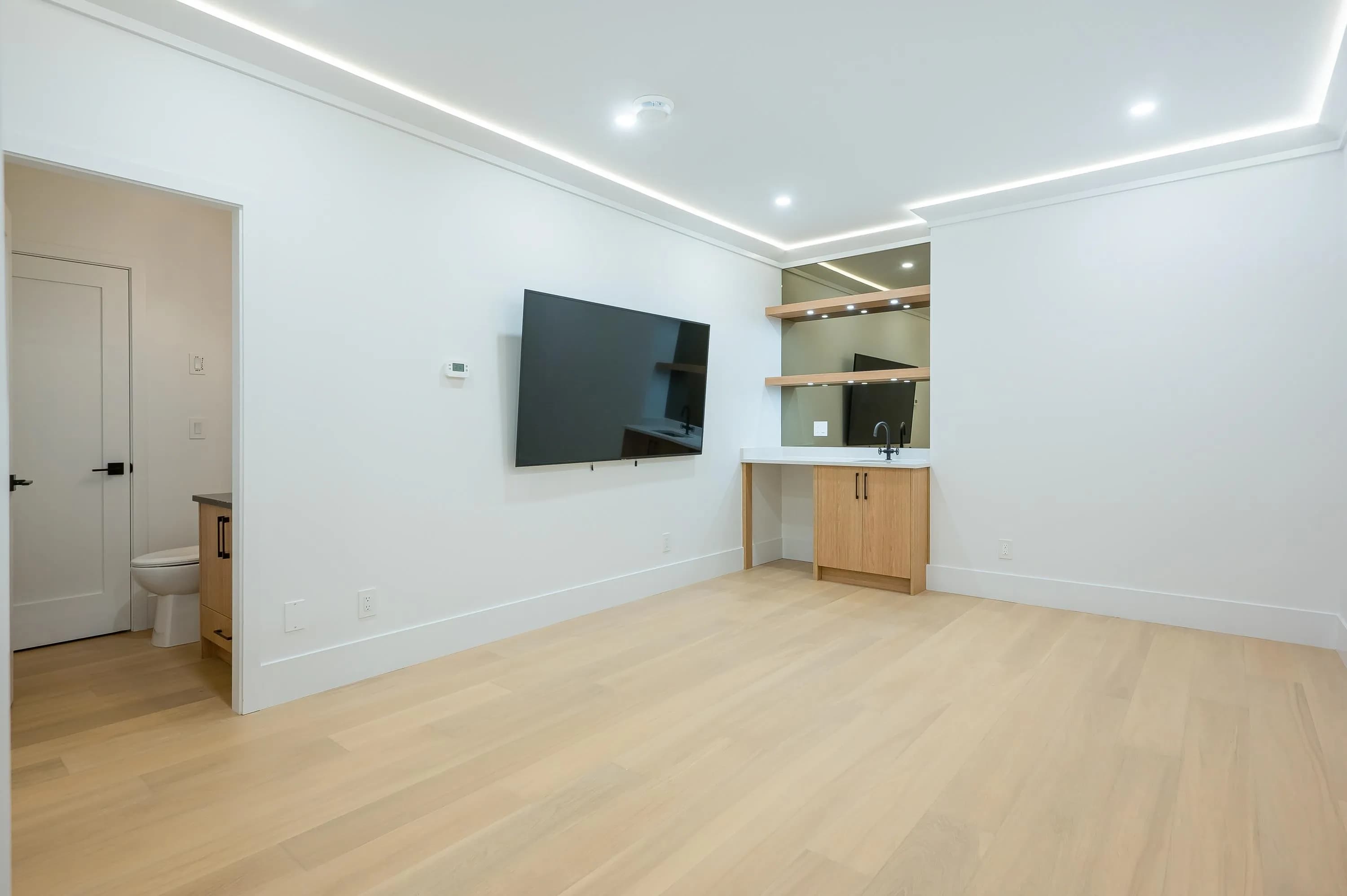 15648 23a Avenue, Surrey, BC V0V 0V0 — image 26