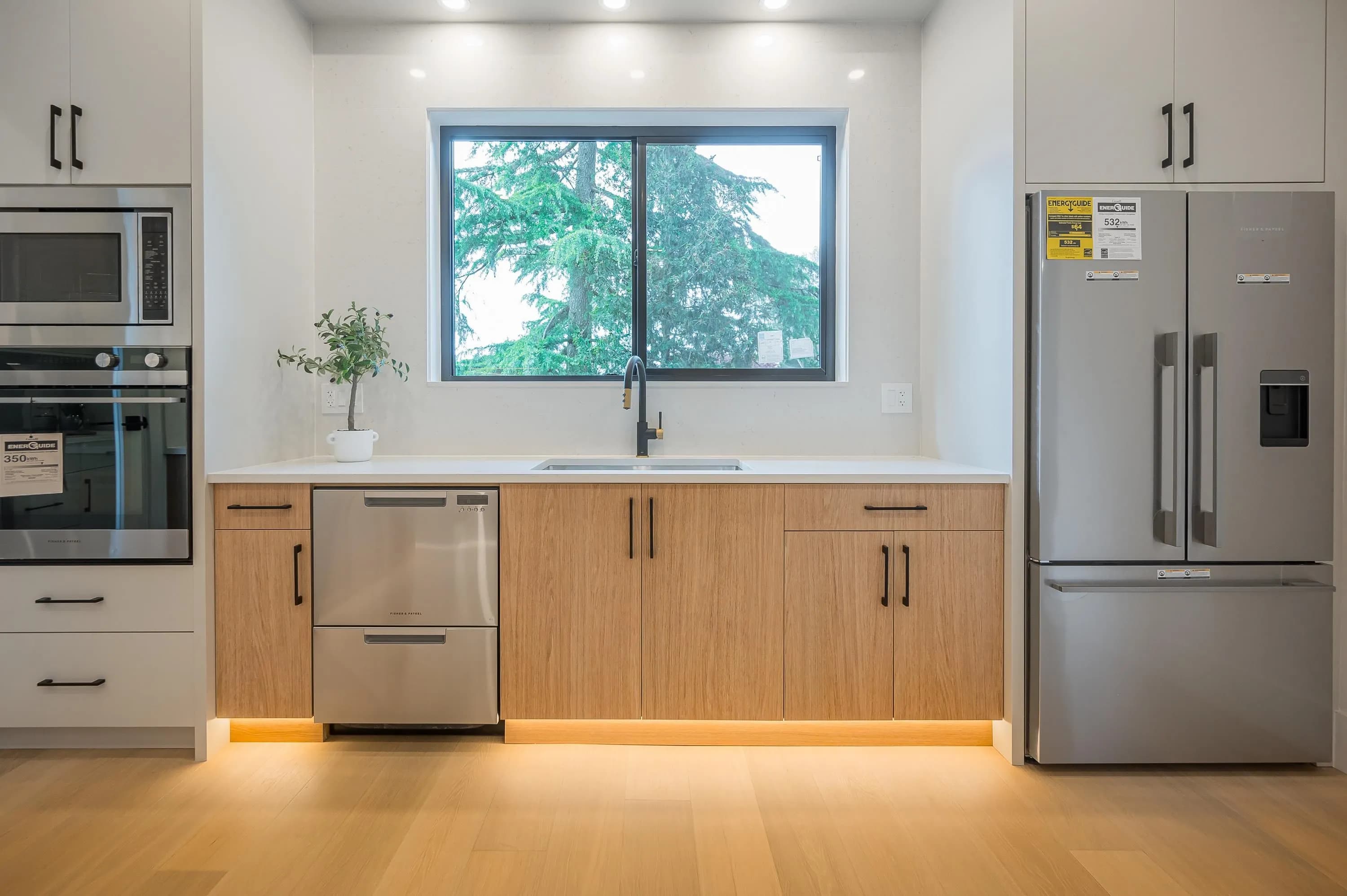 15648 23a Avenue, Surrey, BC V0V 0V0 — image 35