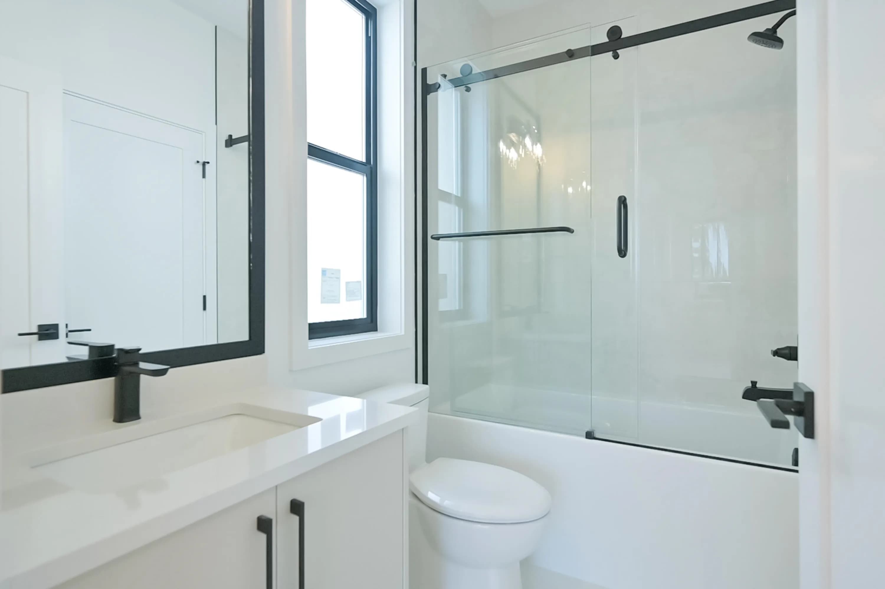 15648 23a Avenue, Surrey, BC V0V 0V0 — image 24
