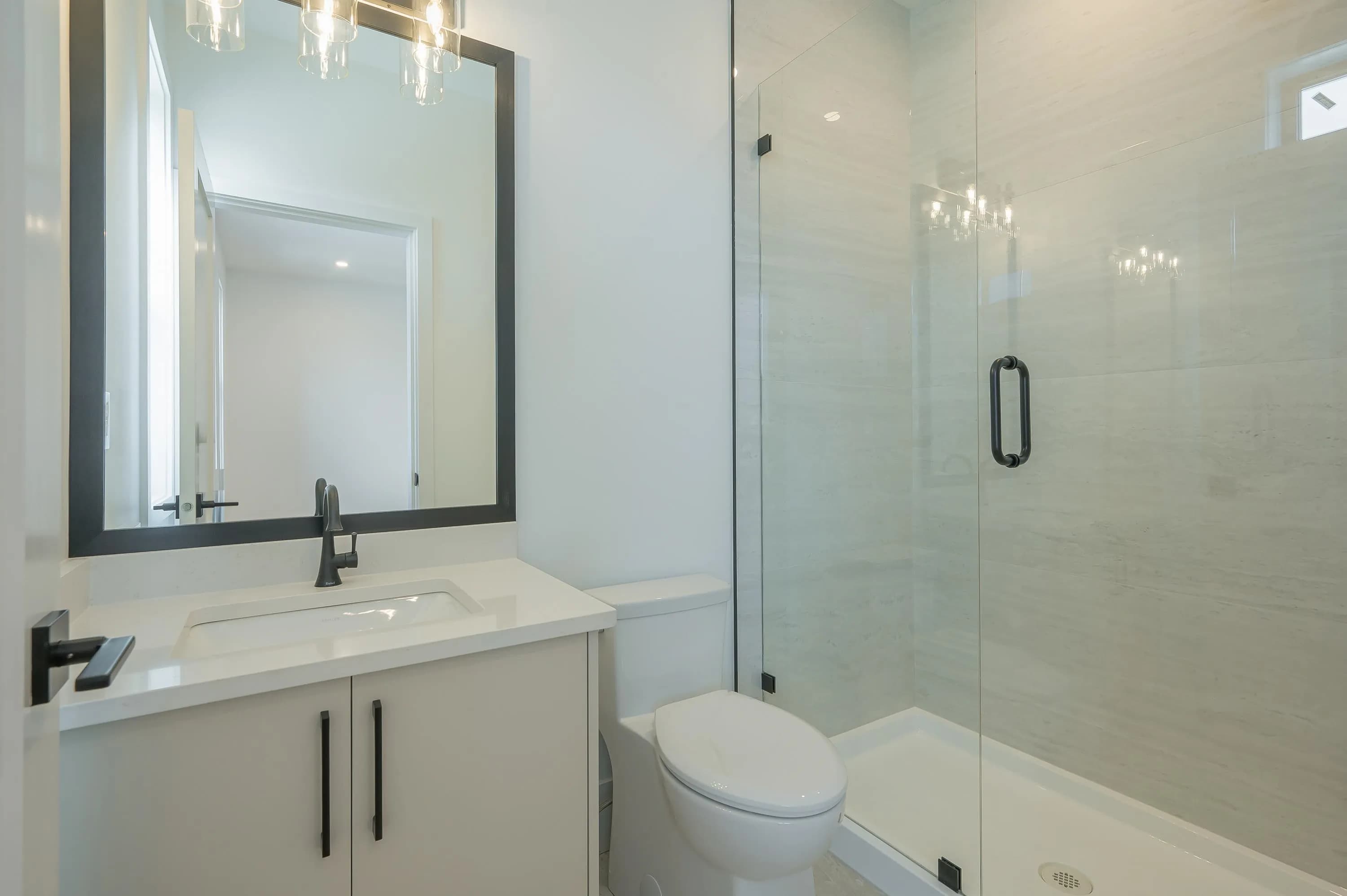 15648 23a Avenue, Surrey, BC V0V 0V0 — image 20