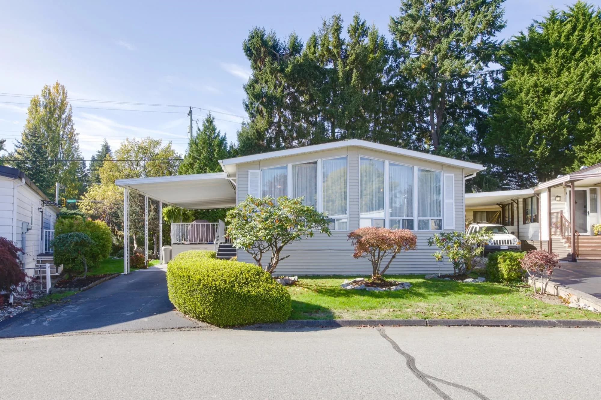 65 15875 20 Avenue, Surrey, BC V4A 2B1 — image 1