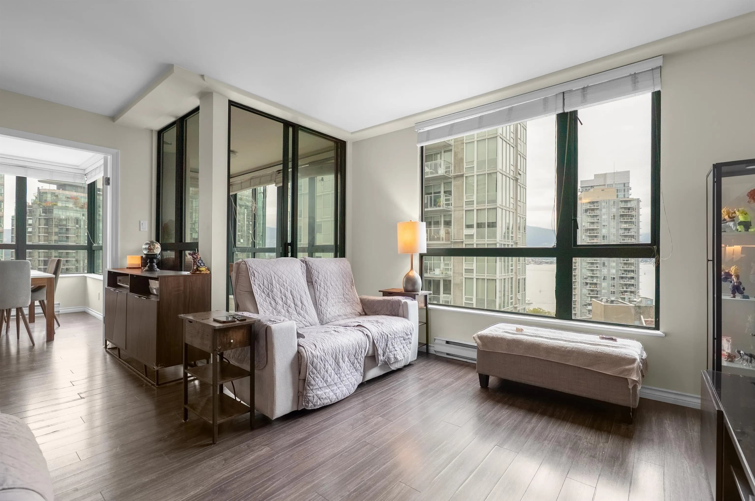 1903 1238 Melville Street, Vancouver, BC V6E 4N2 — image 21