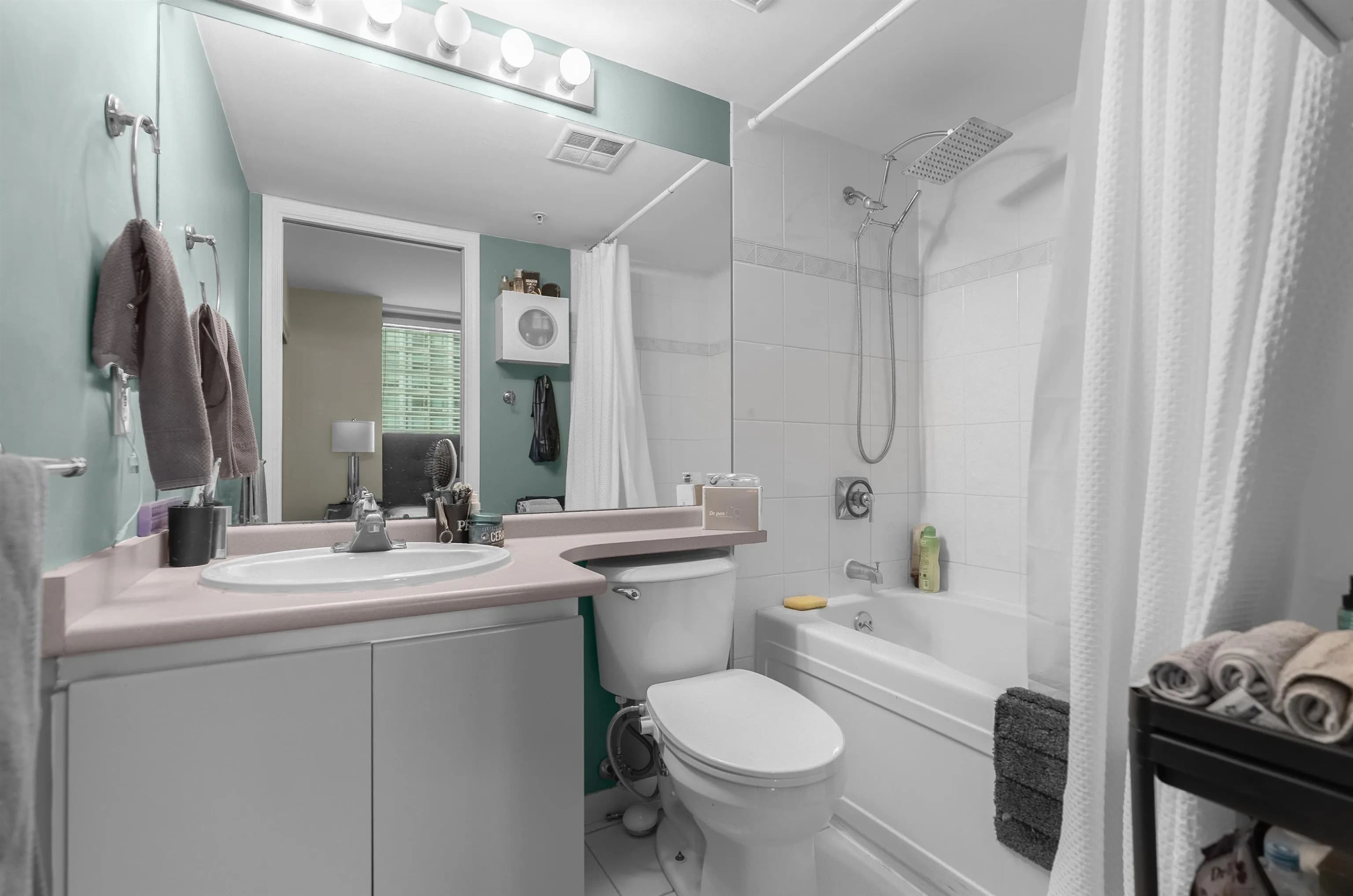 1903 1238 Melville Street, Vancouver, BC V6E 4N2 — image 12
