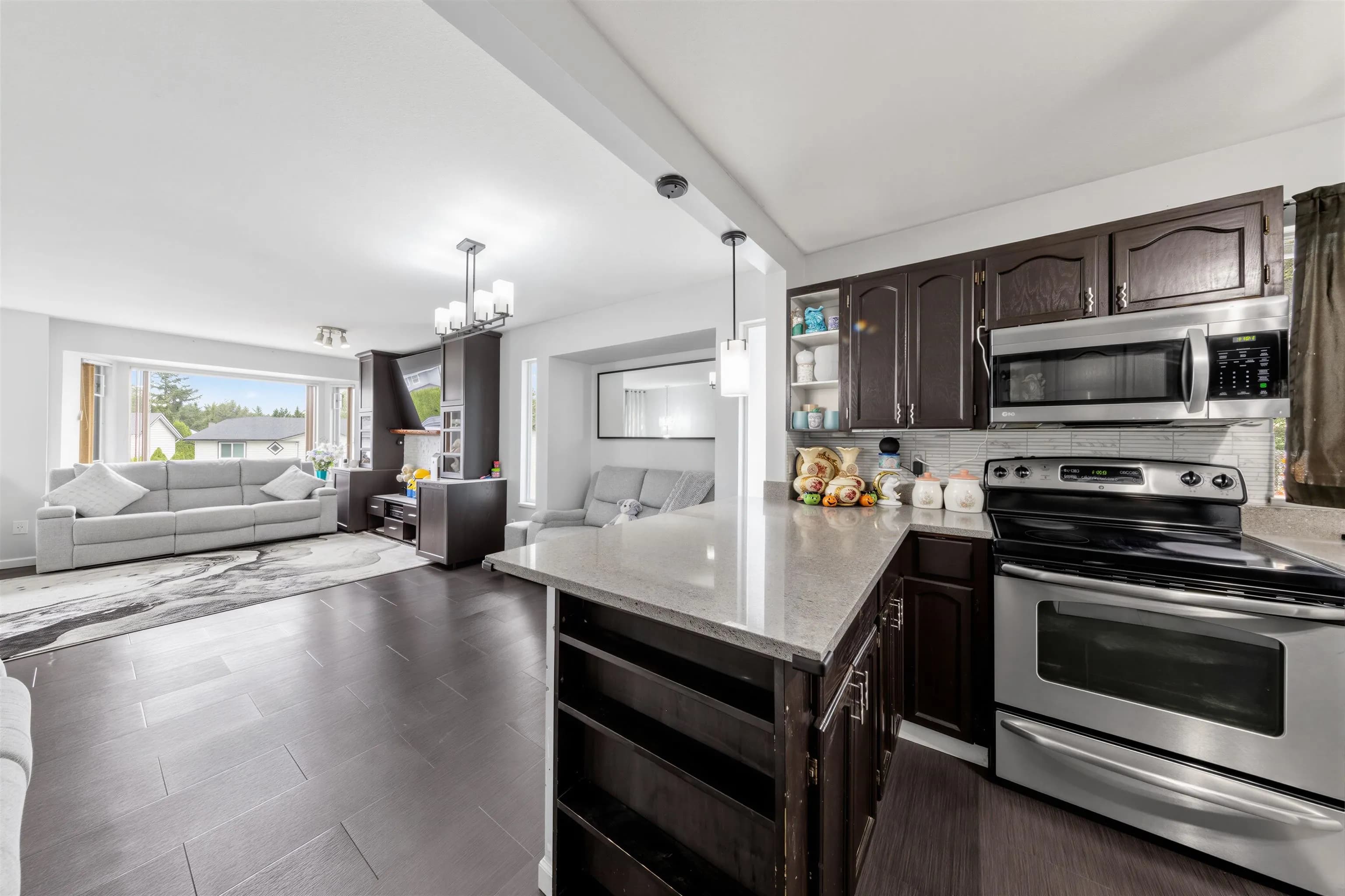 22442 125 Avenue, Maple Ridge, BC V2X 9N7 — image 10