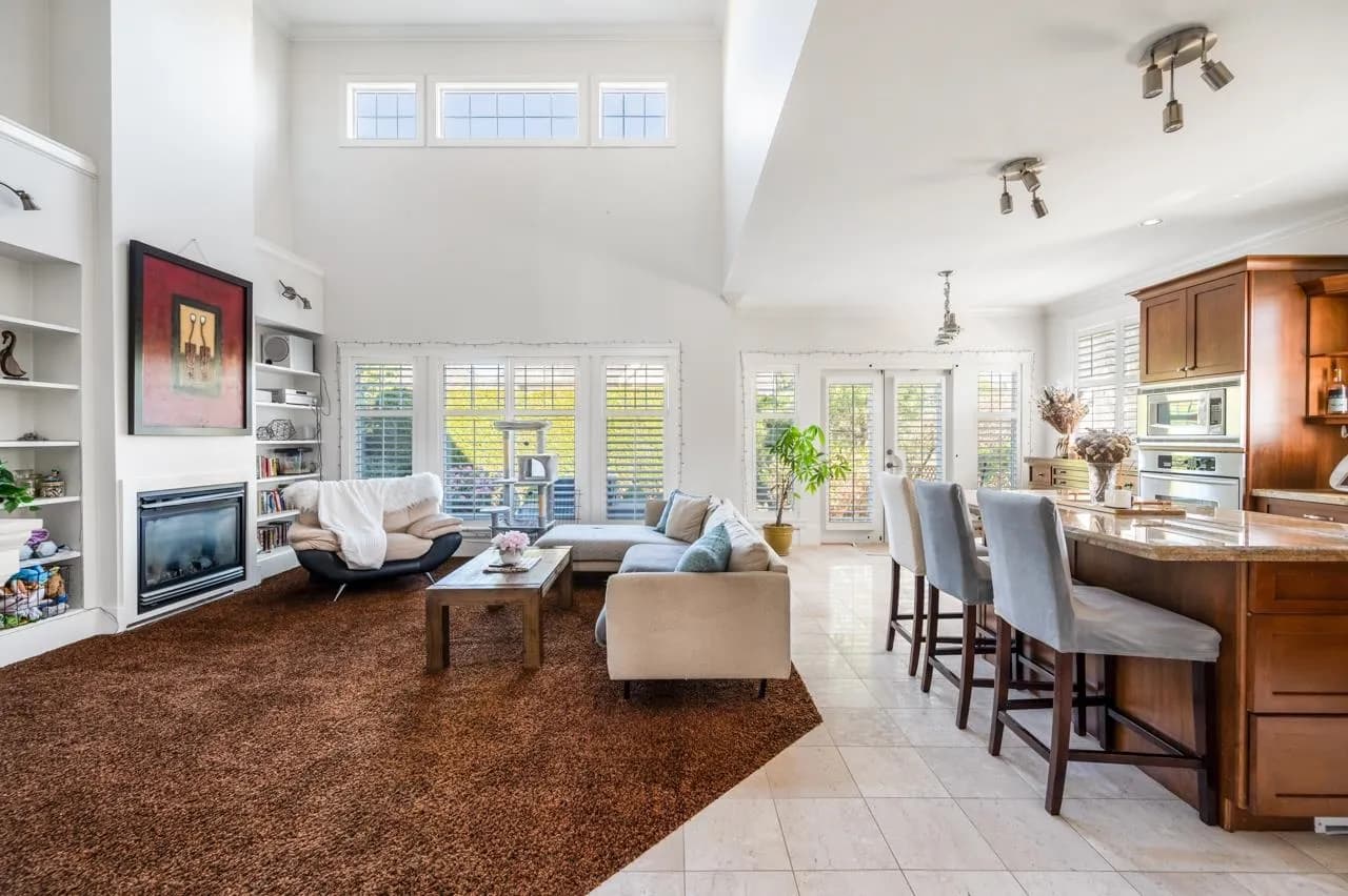 15497 37a Avenue, Surrey, BC V3Z 0H6 — image 3