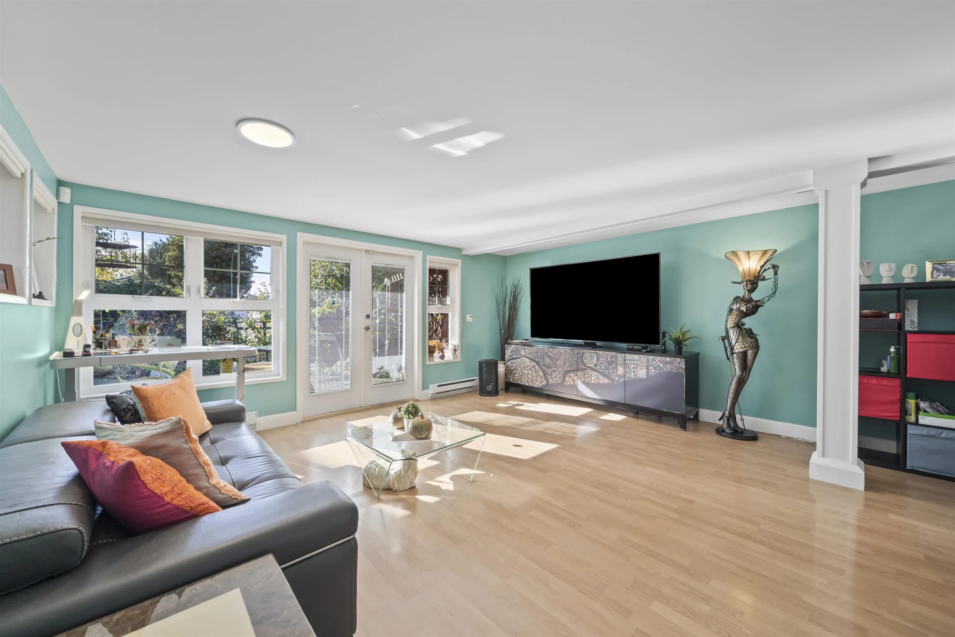 1020 E 53rd Avenue, Vancouver, BC V5X 1J6 — image 12