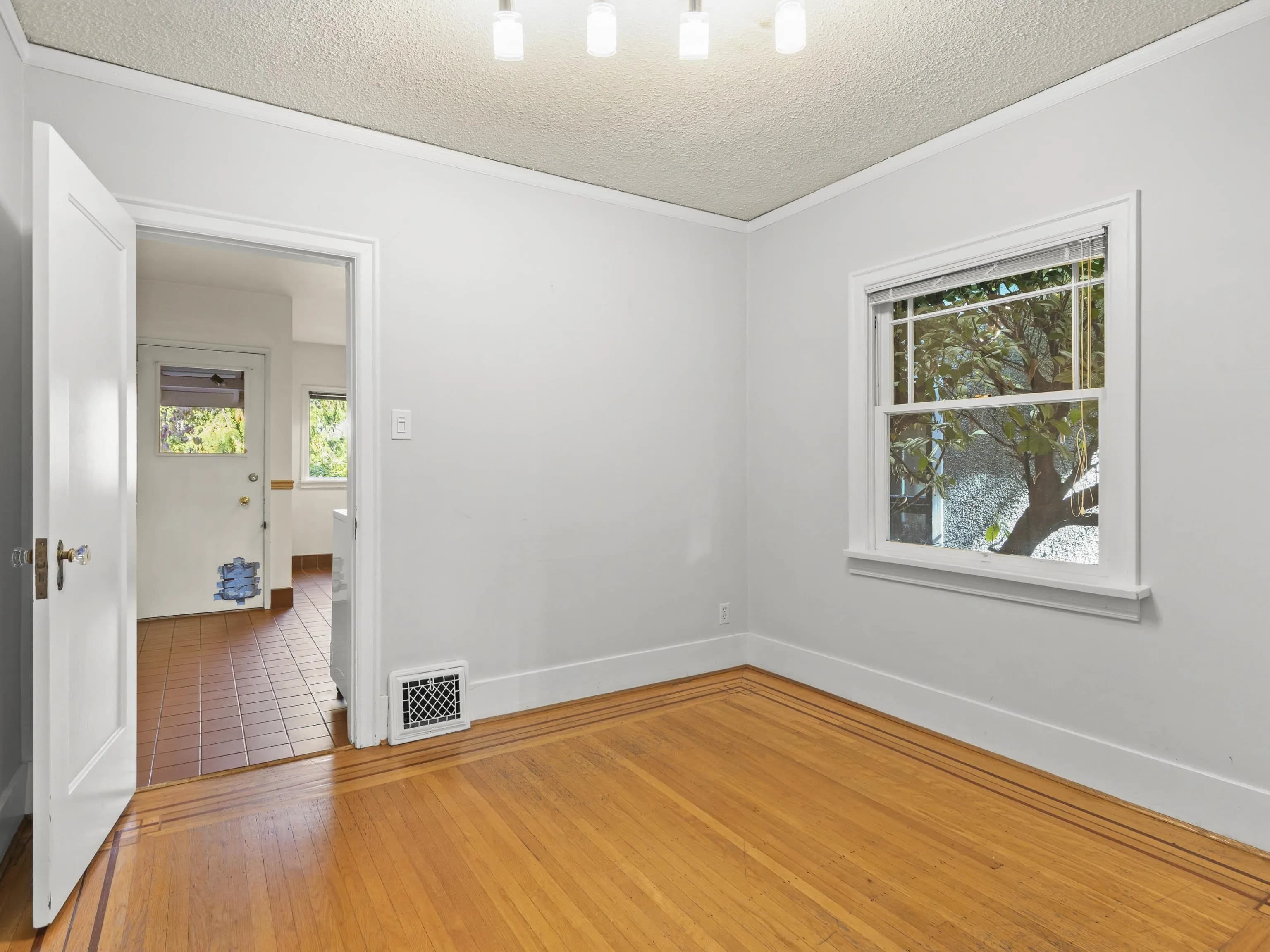 3989 W 19th Avenue, Vancouver, BC V6S 1C9 — image 7