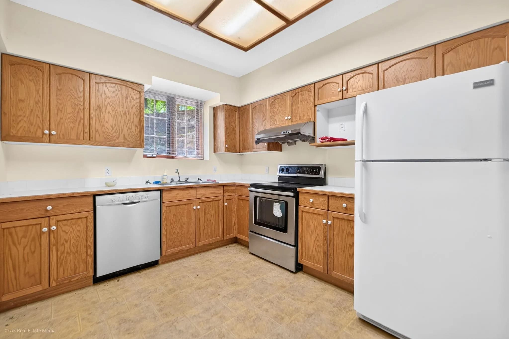 14078 31a Avenue, Surrey, BC V4P 2J4 — image 36