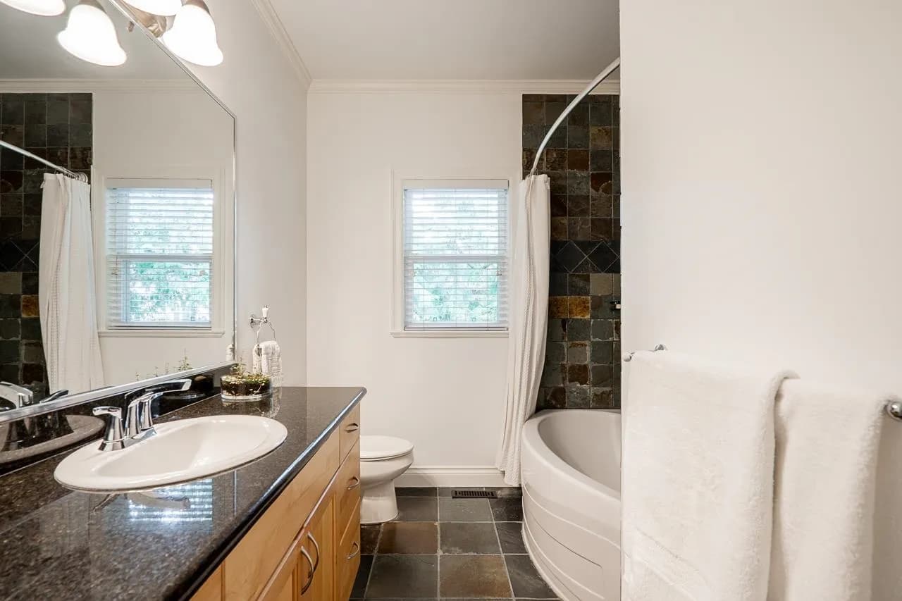 2440 124b Street, Surrey, BC V4A 3N6 — image 24
