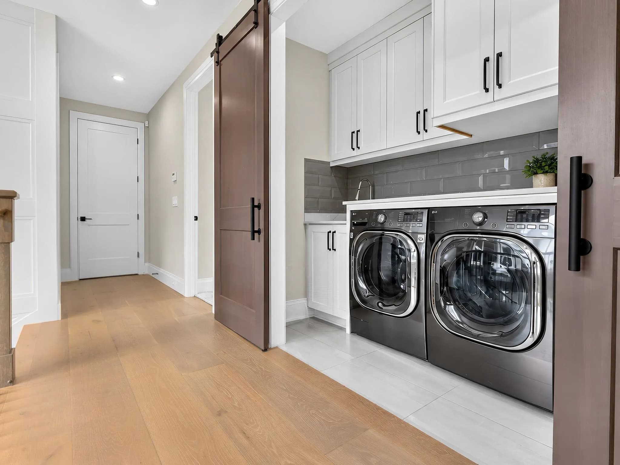 16468 29a Avenue, Surrey, BC V3Z 0X9 — image 23