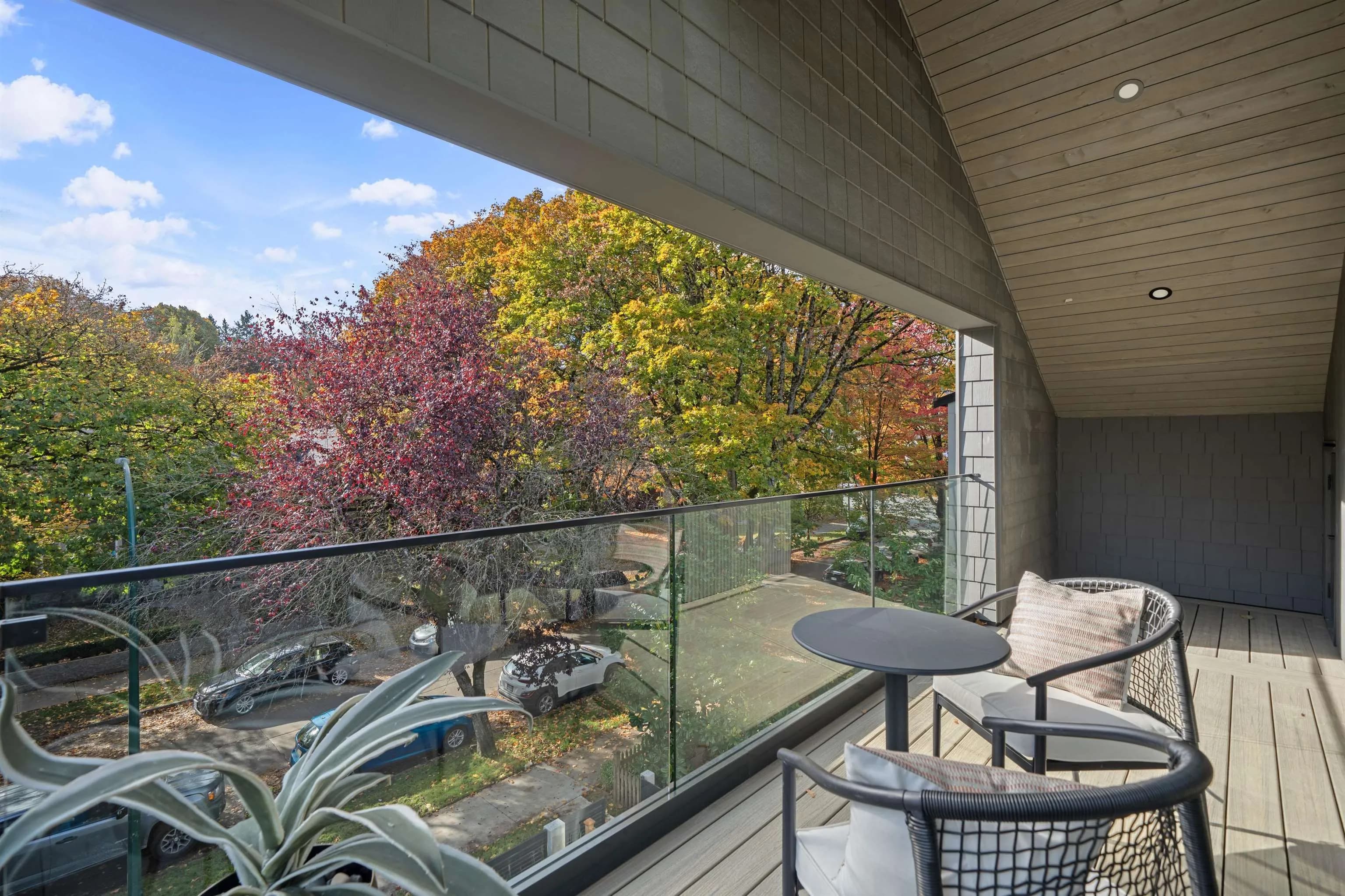 1 3657 W 11th Avenue, Vancouver, BC V6R 2K4 — image 4