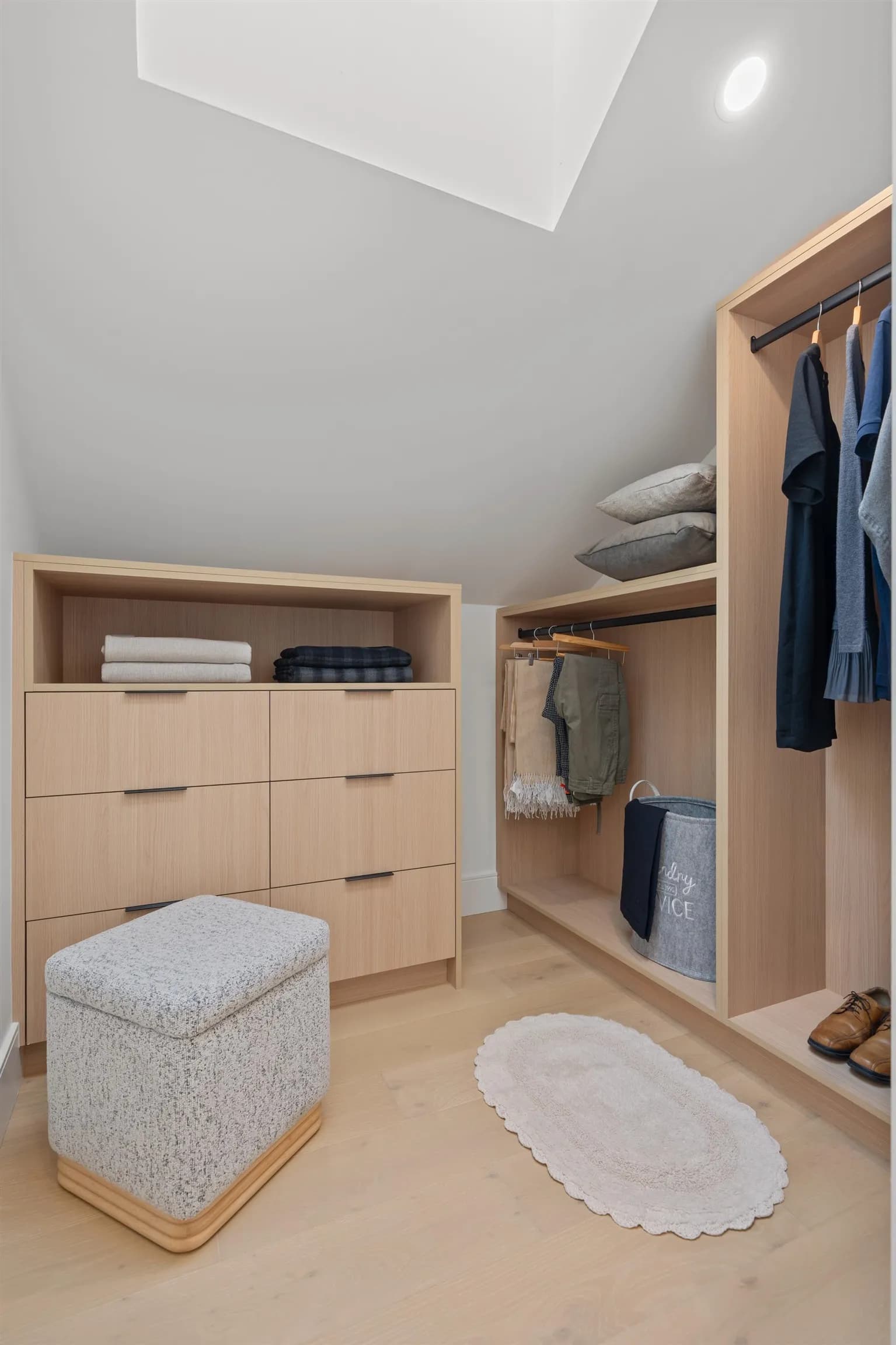 1 3657 W 11th Avenue, Vancouver, BC V6R 2K4 — image 7