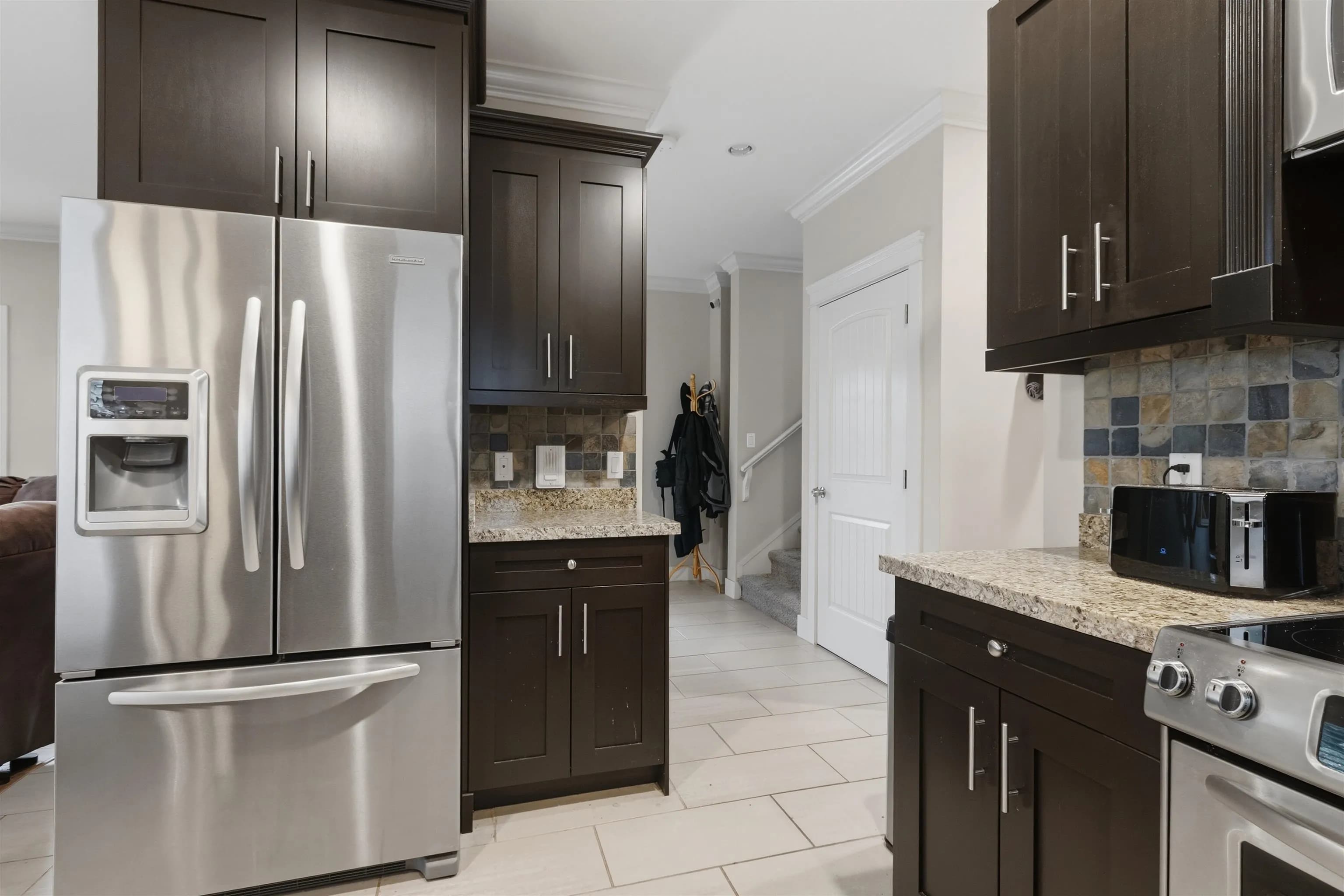 24230 104 Avenue, Maple Ridge, BC V2W 0E4 — image 5