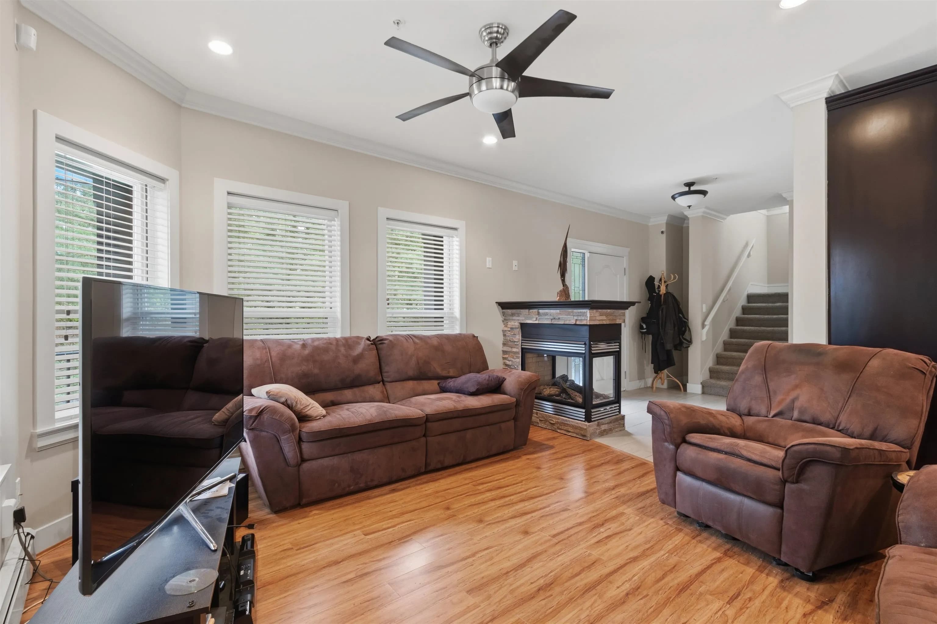 24230 104 Avenue, Maple Ridge, BC V2W 0E4 — image 4