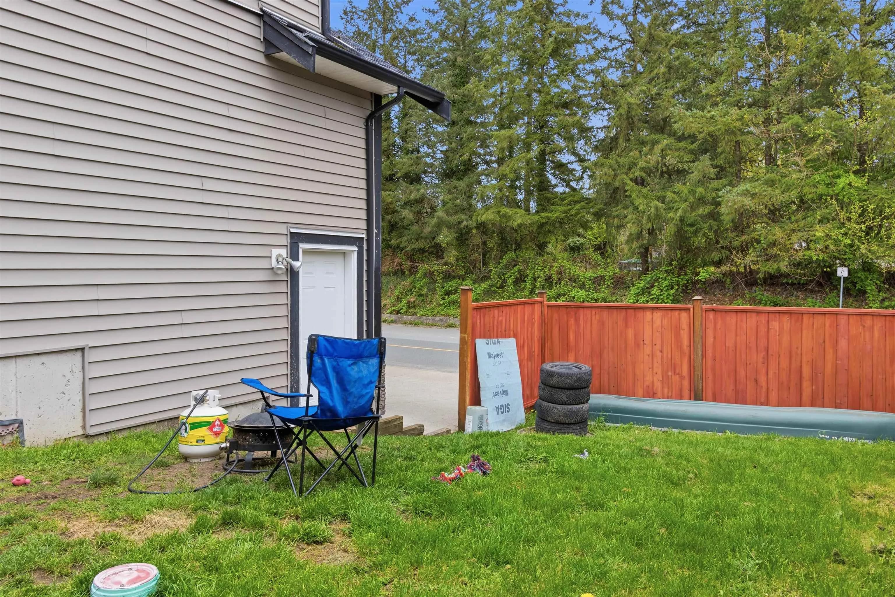 24230 104 Avenue, Maple Ridge, BC V2W 0E4 — image 26