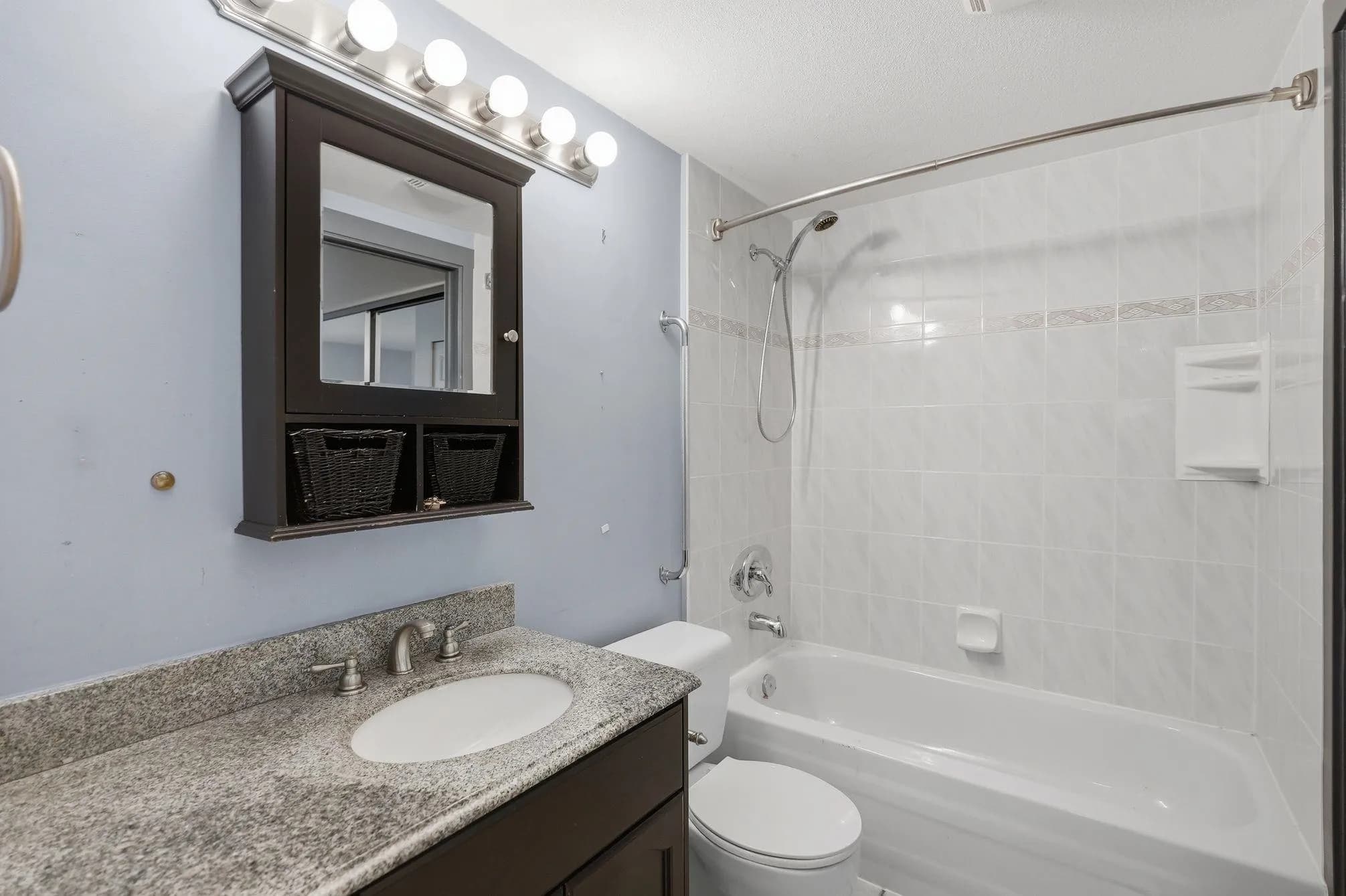 409a 301 Maude Road, Port Moody, BC V3H 5B1 — image 19