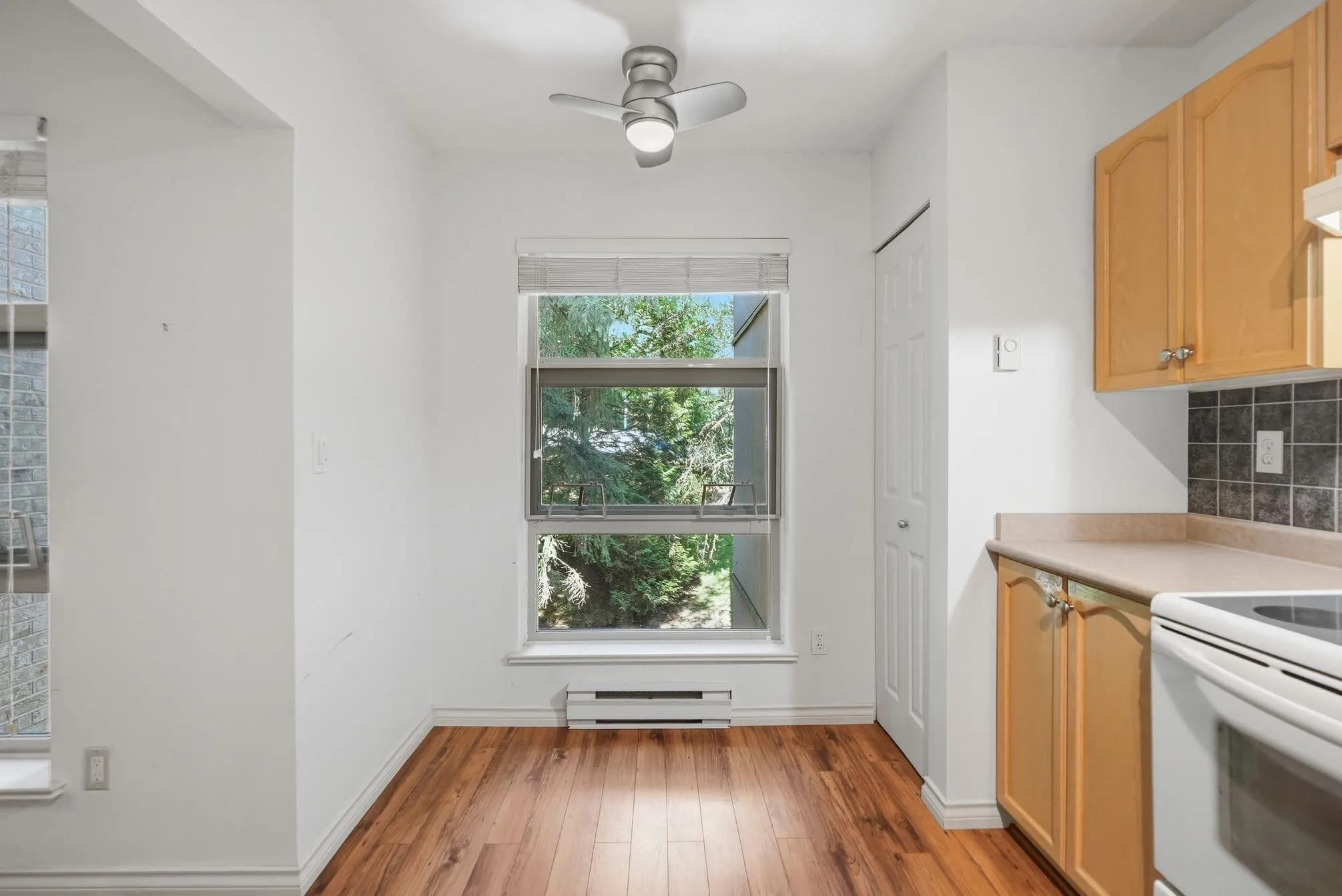 409a 301 Maude Road, Port Moody, BC V3H 5B1 — image 14