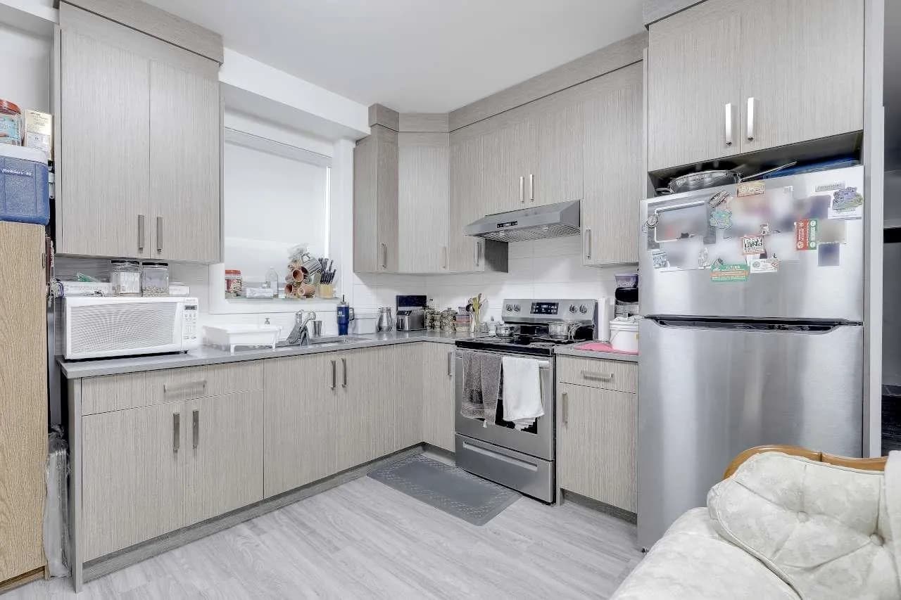 13161 111 Avenue, Surrey, BC V3T 2S3 — image 32