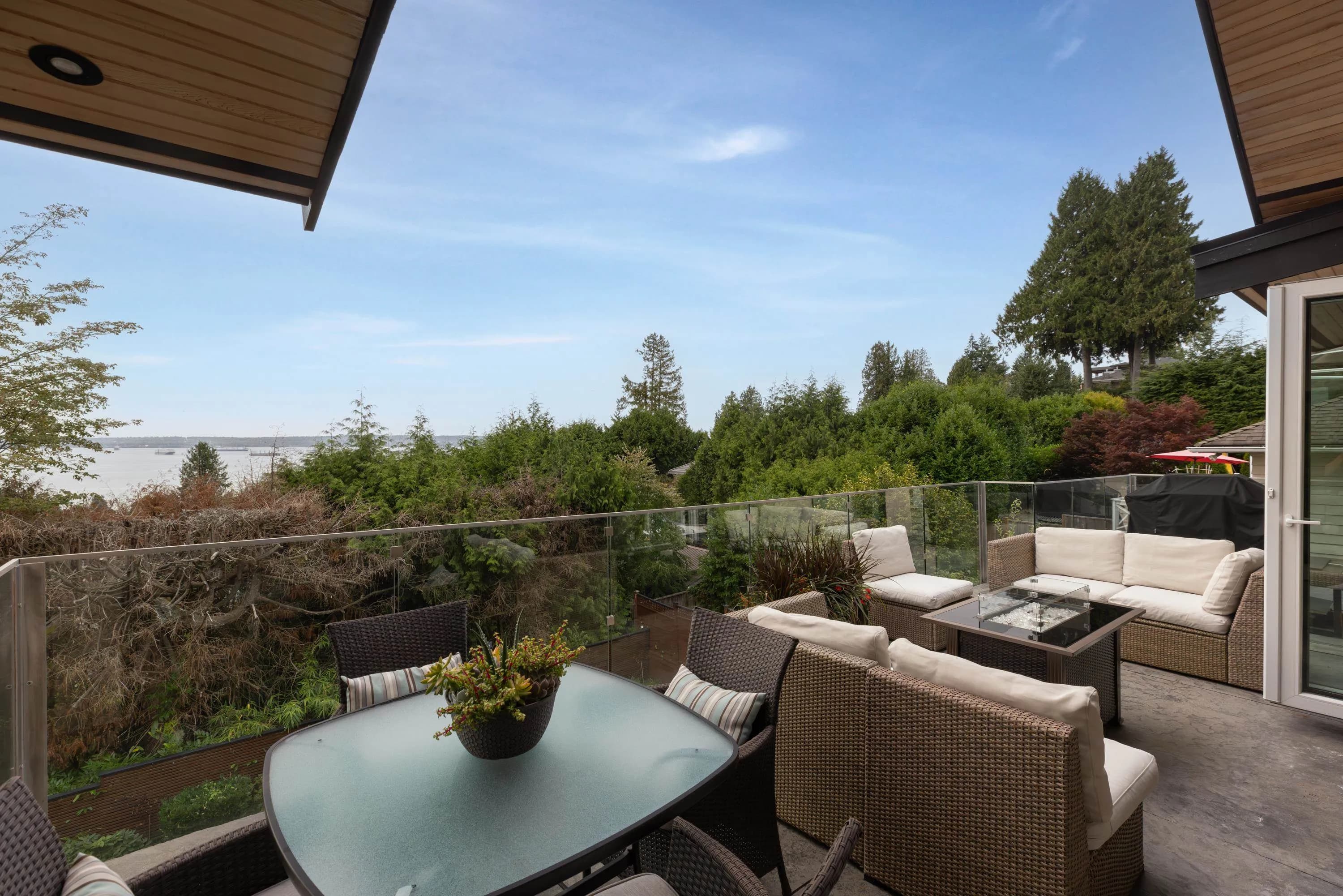2512 Palmerston Avenue, West Vancouver, BC V7V 2W5 — image 25