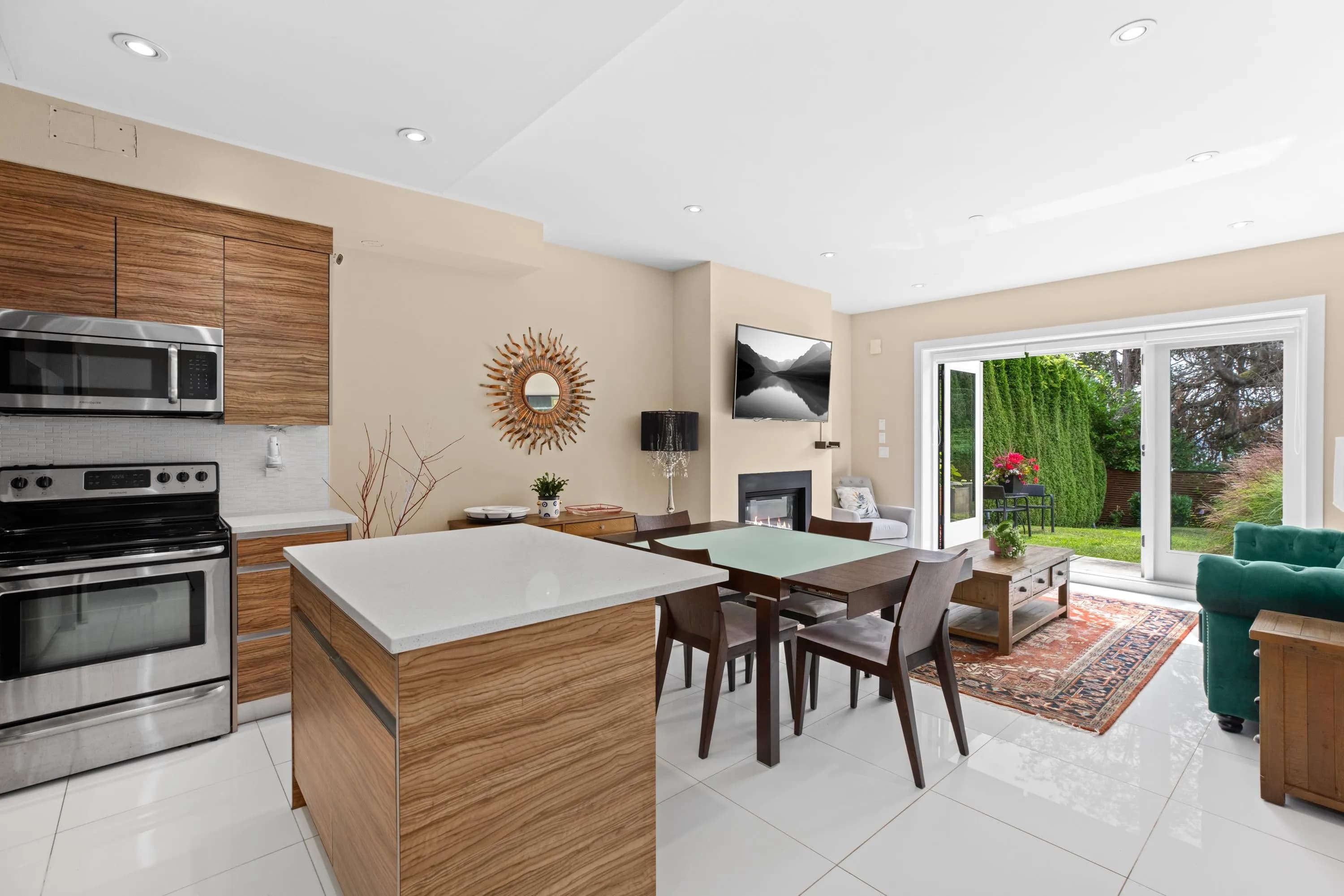 2512 Palmerston Avenue, West Vancouver, BC V7V 2W5 — image 33