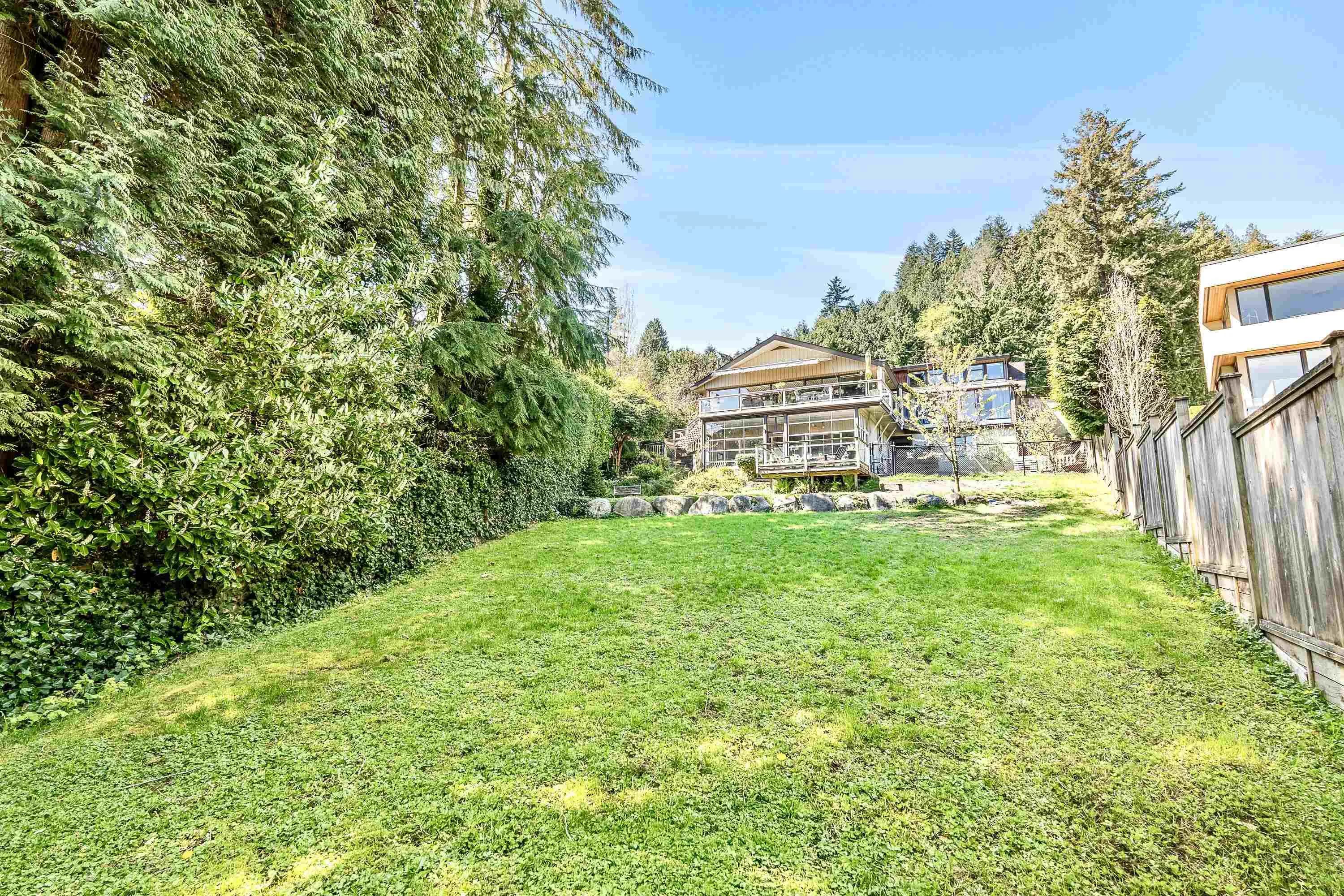792 Anderson Crescent, West Vancouver, BC V7T 1S5 — image 36