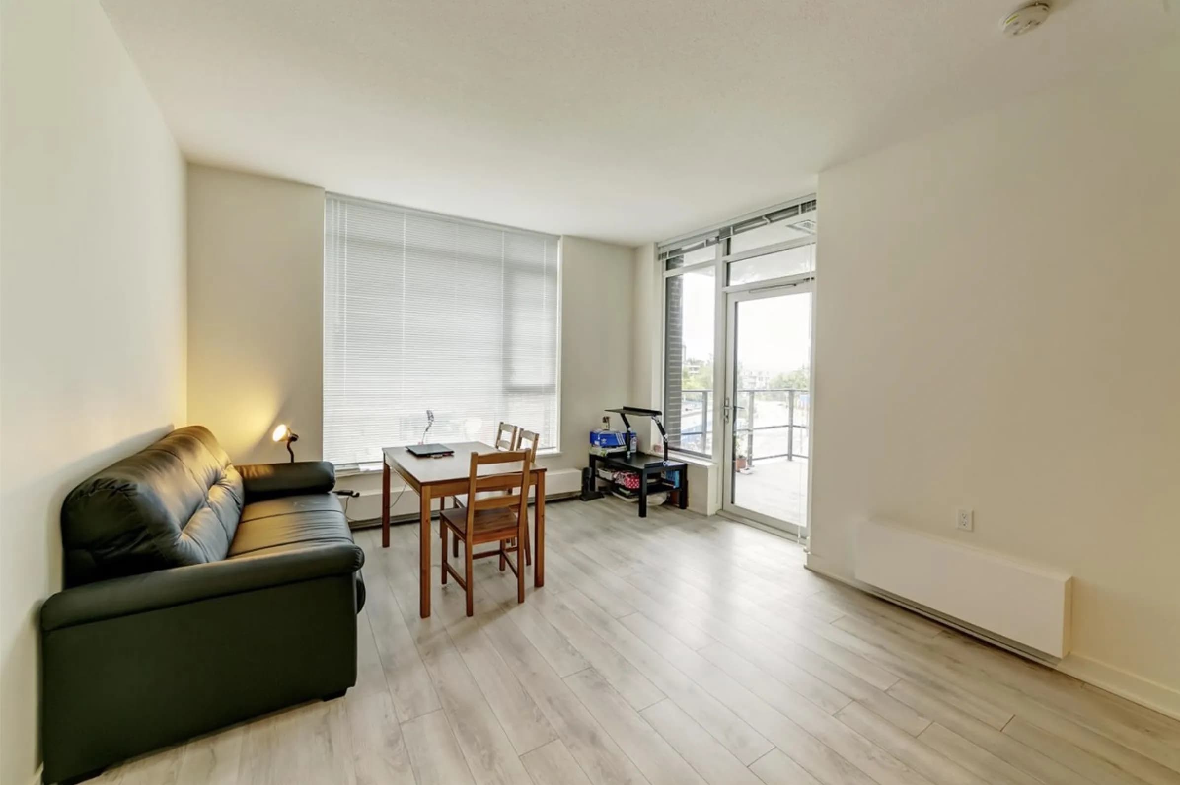 513 8850 University Crescent, Burnaby, BC V5A 0C8 — image 3