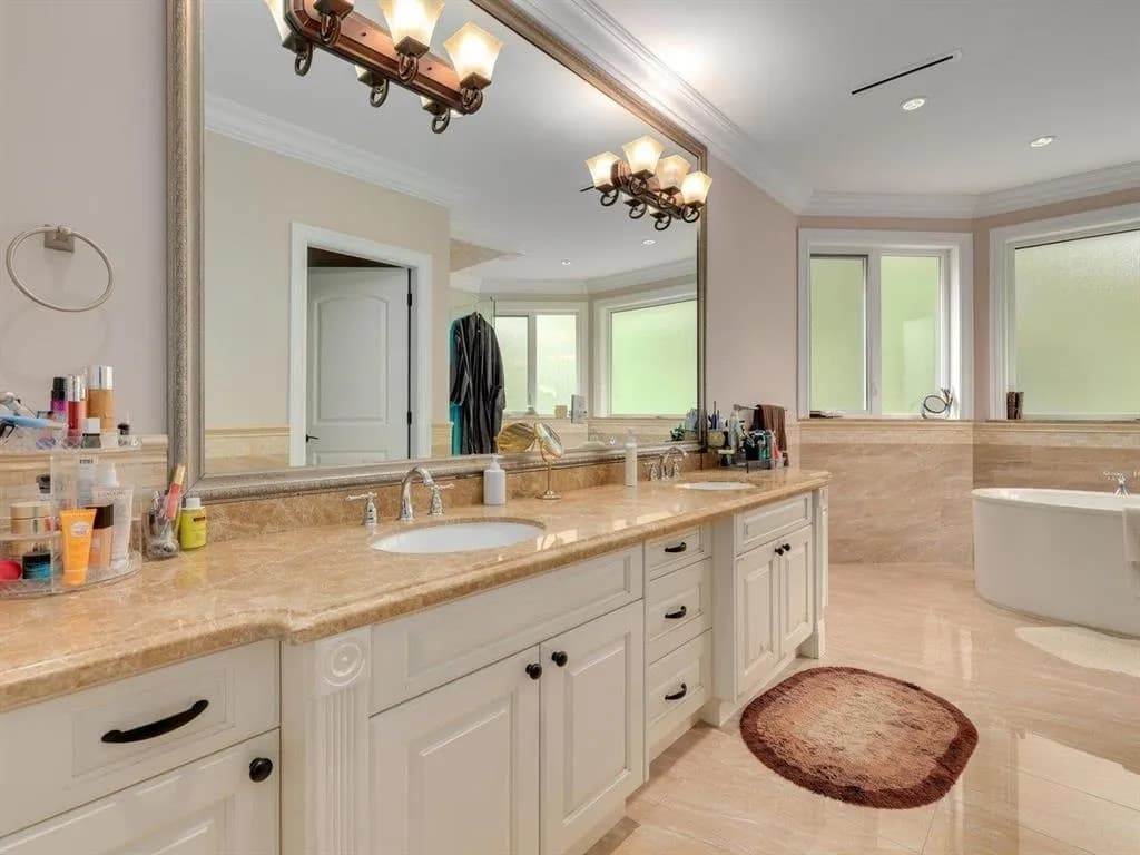 13975 28 Avenue, Surrey, BC V4P 1T5 — image 19