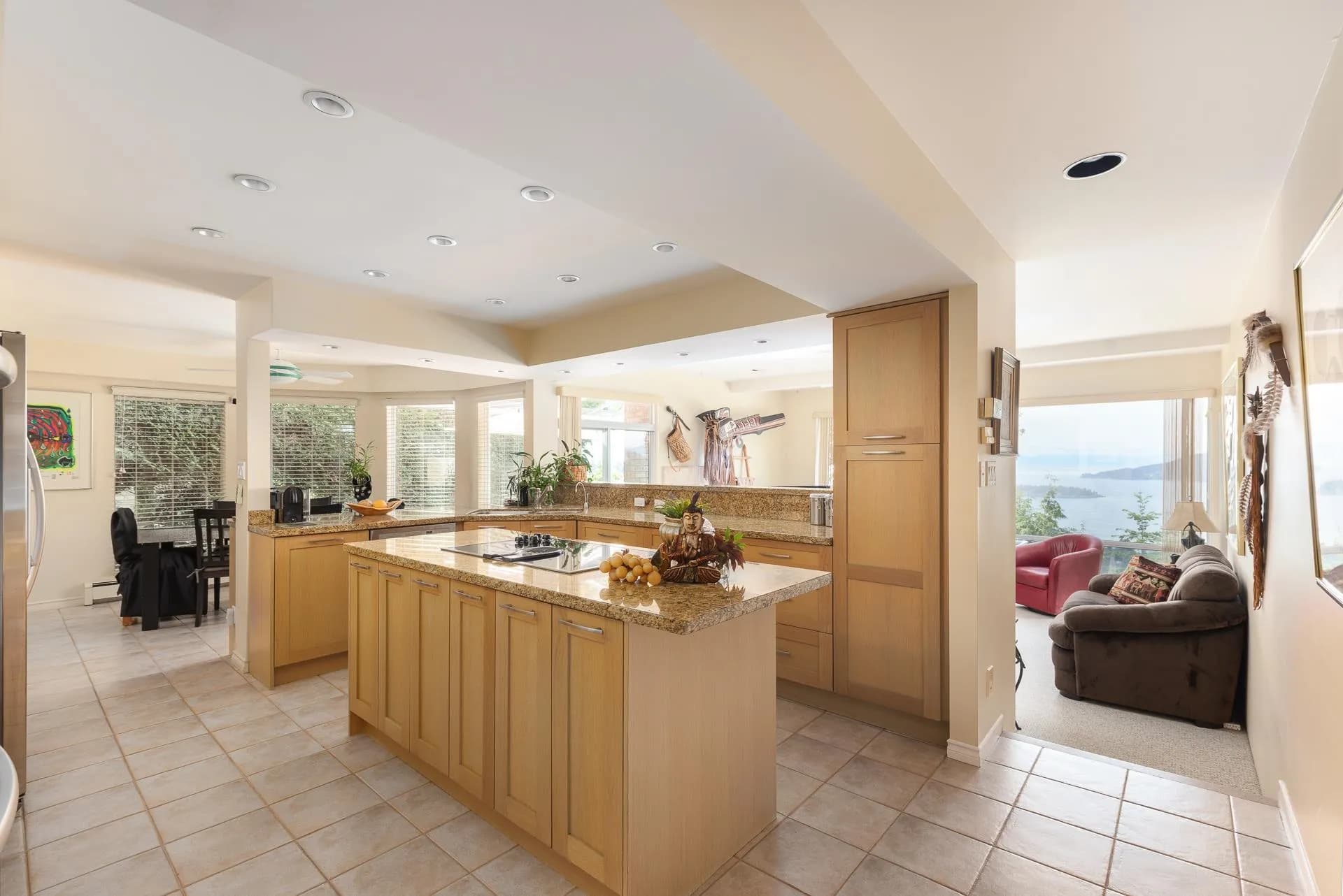 4729 Woodburn Road, West Vancouver, BC V7S 3A8 — image 5