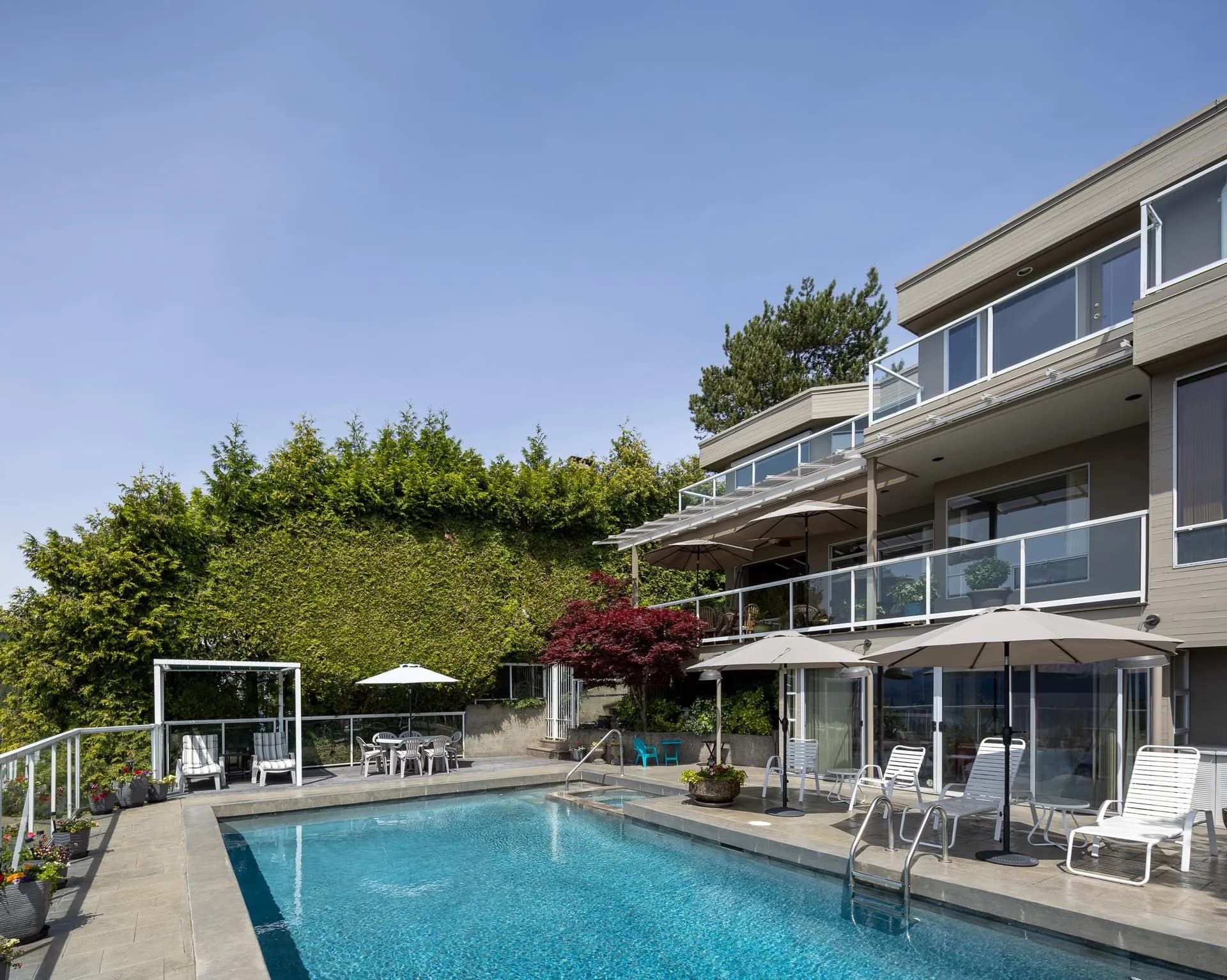 4729 Woodburn Road, West Vancouver, BC V7S 3A8 — image 32