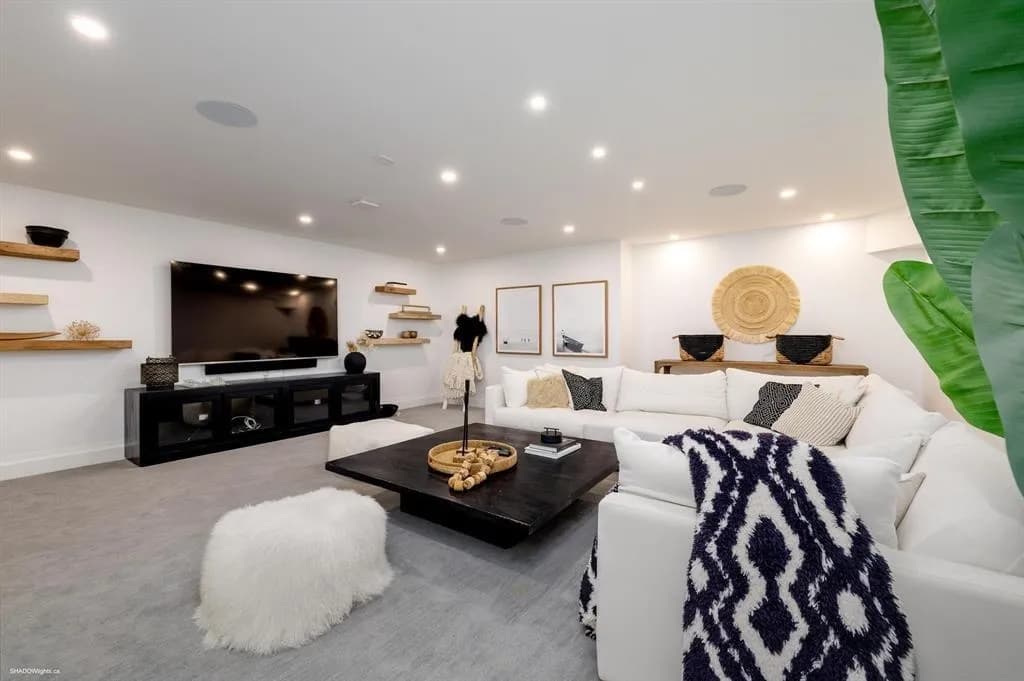 3115 167 Street, Surrey, BC V3Z 0P9 — image 33
