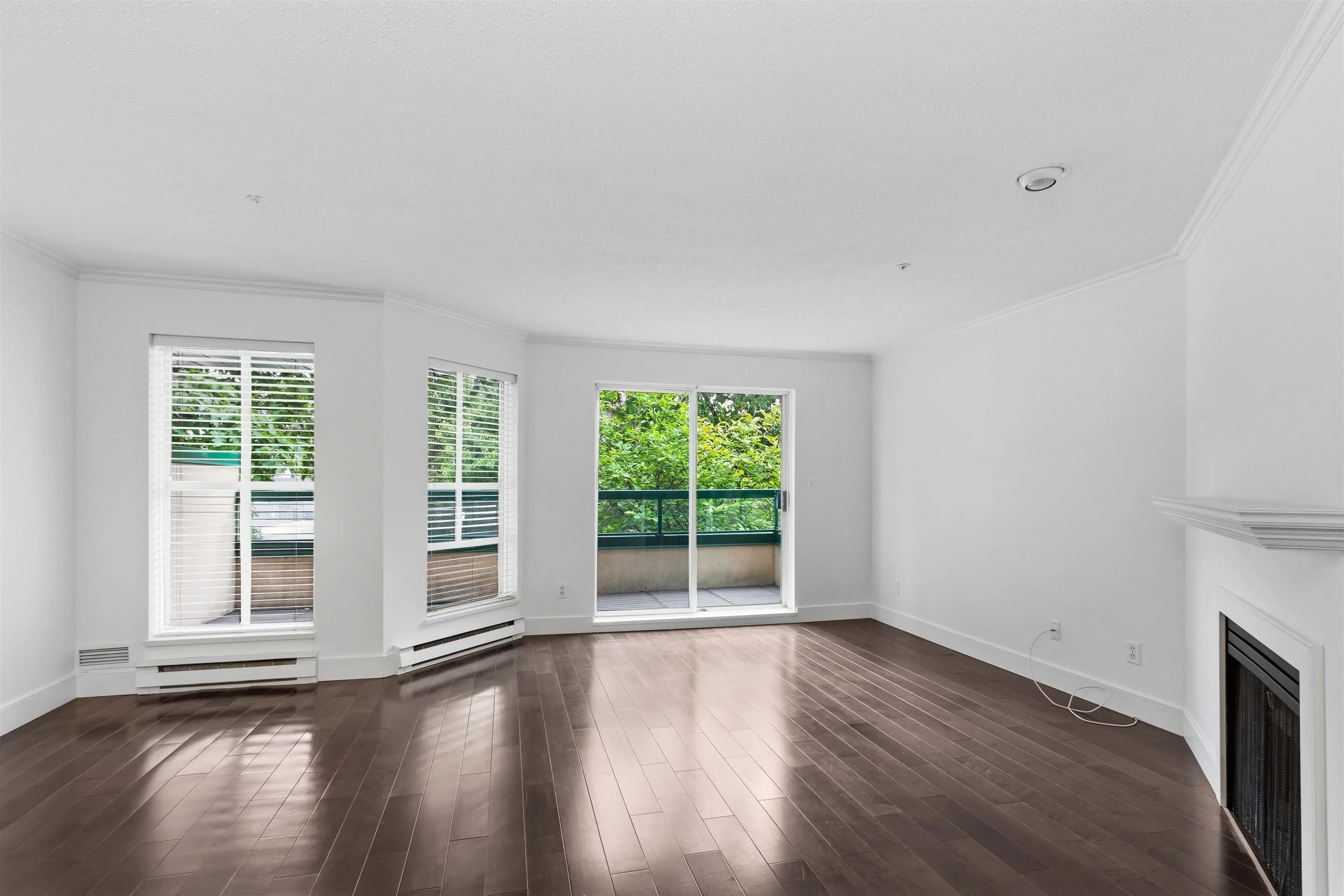204 5656 Halley Avenue, Burnaby, BC V5H 2P8 — image 3