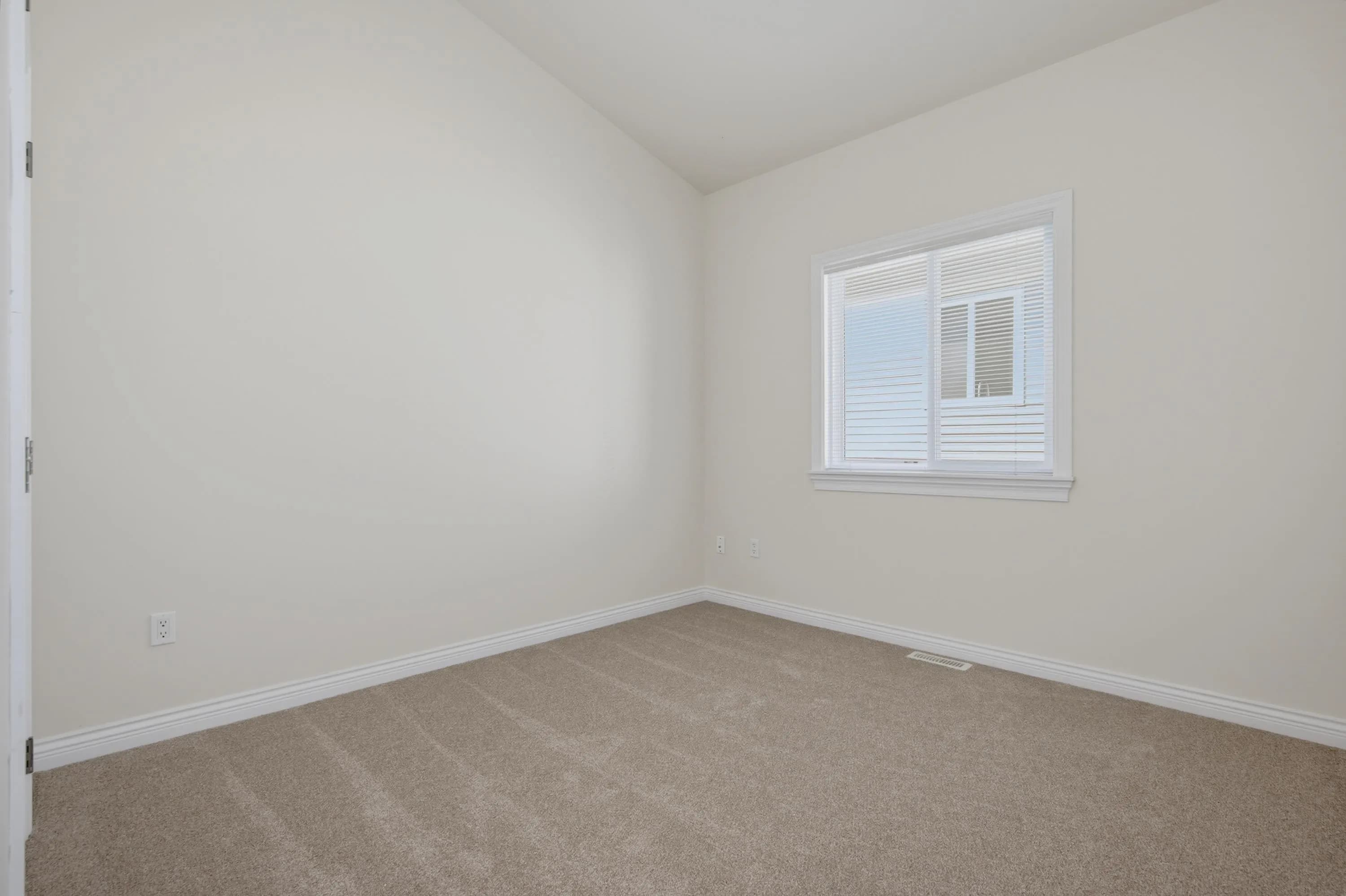 11335 Creekside Street, Maple Ridge, BC V2W 0C7 — image 24
