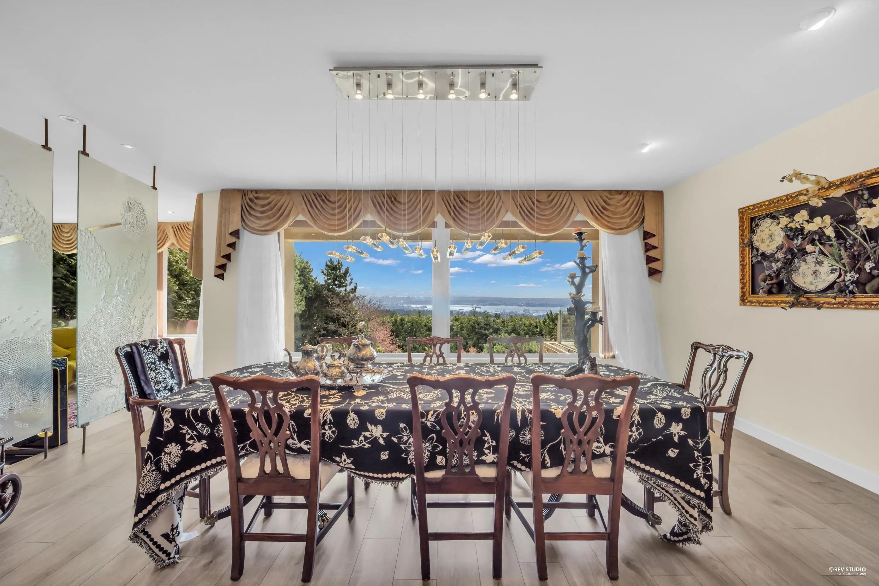 848 Eyremount Drive, West Vancouver, BC V7S 2A9 — image 13