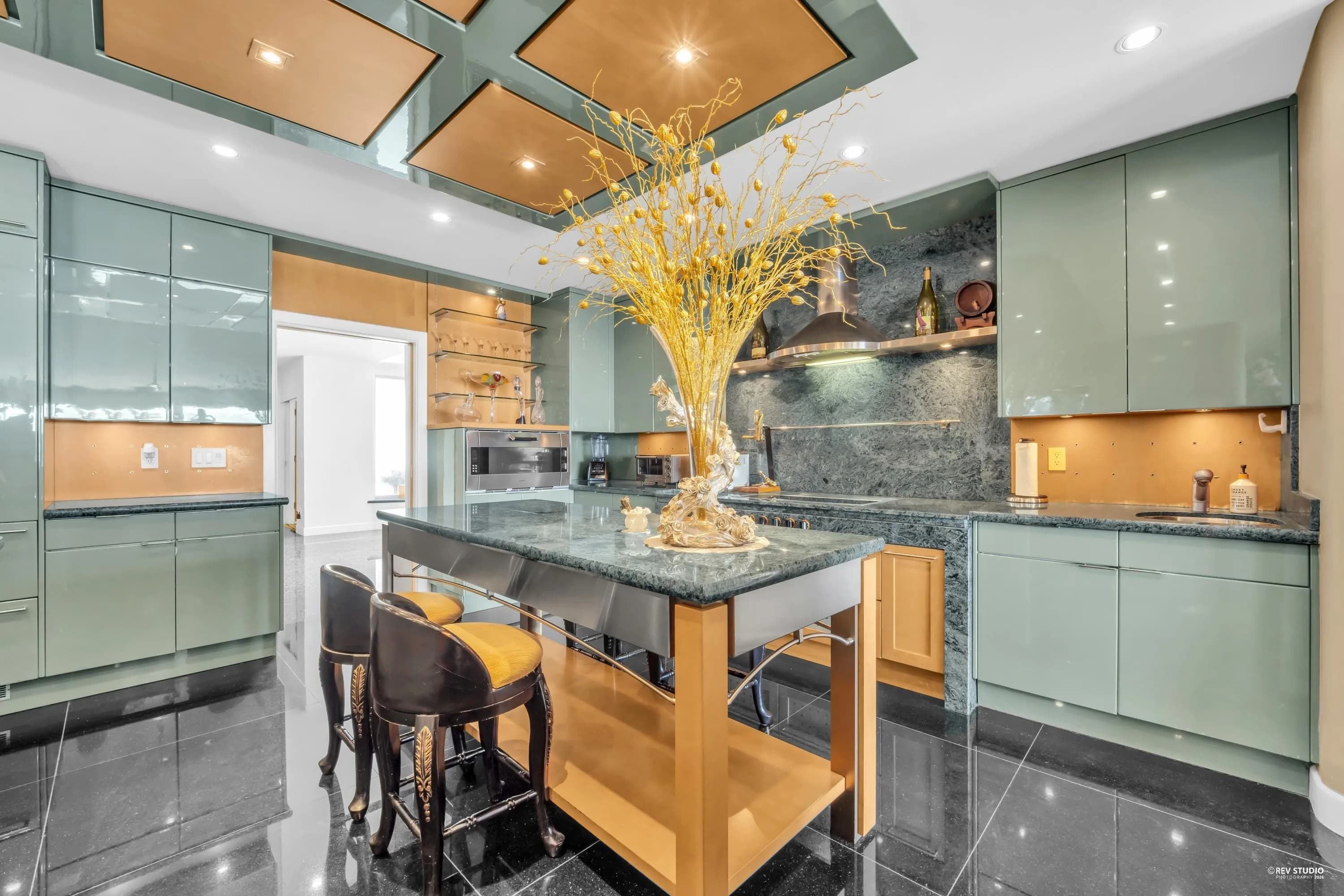 848 Eyremount Drive, West Vancouver, BC V7S 2A9 — image 17