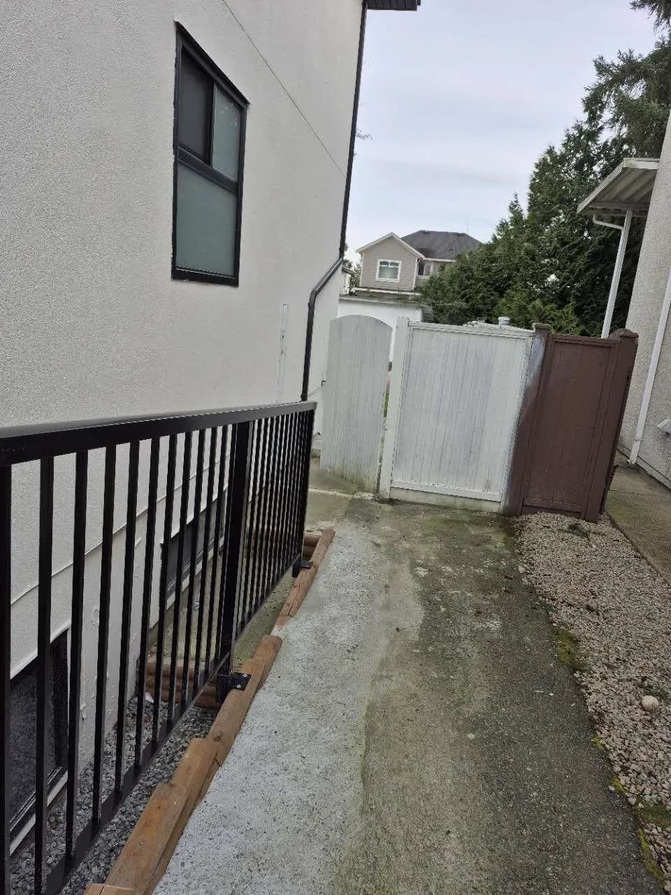 7622 147a Street, Surrey, BC V3S 8Z3 — image 29