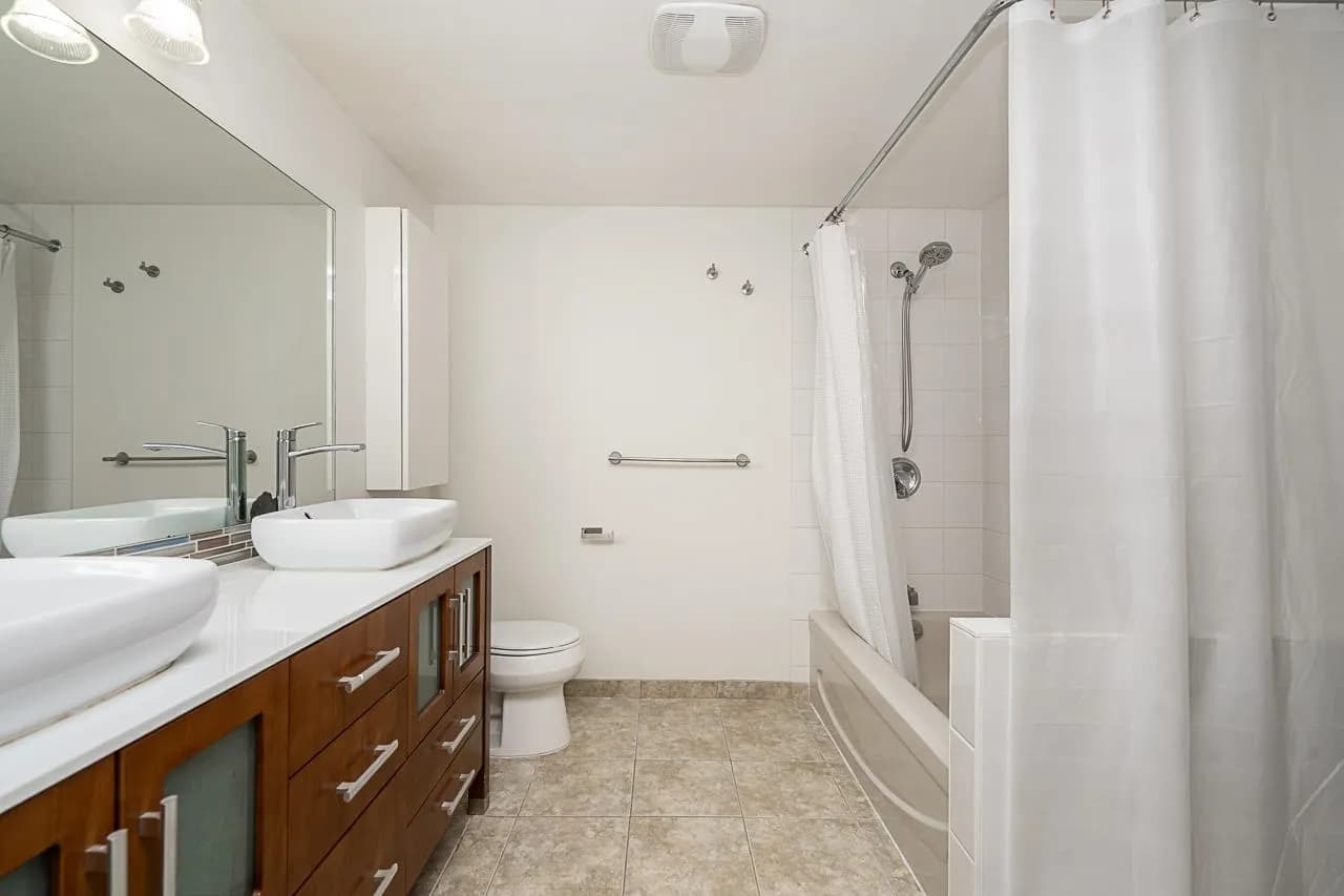 701 2060 Bellwood Avenue, Burnaby, BC V5B 4V2 — image 21