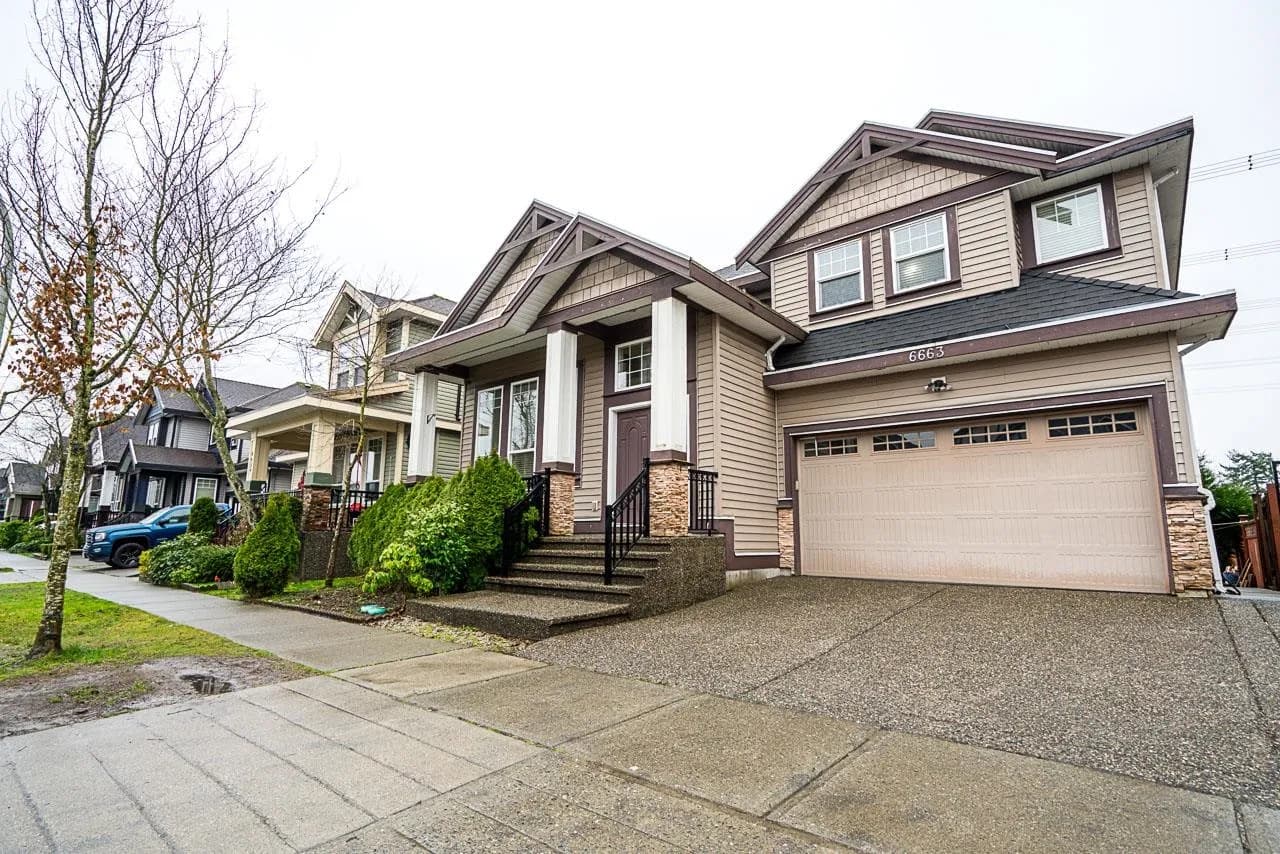 6663 125a Street, Surrey, BC V3W 1V7 — image 1