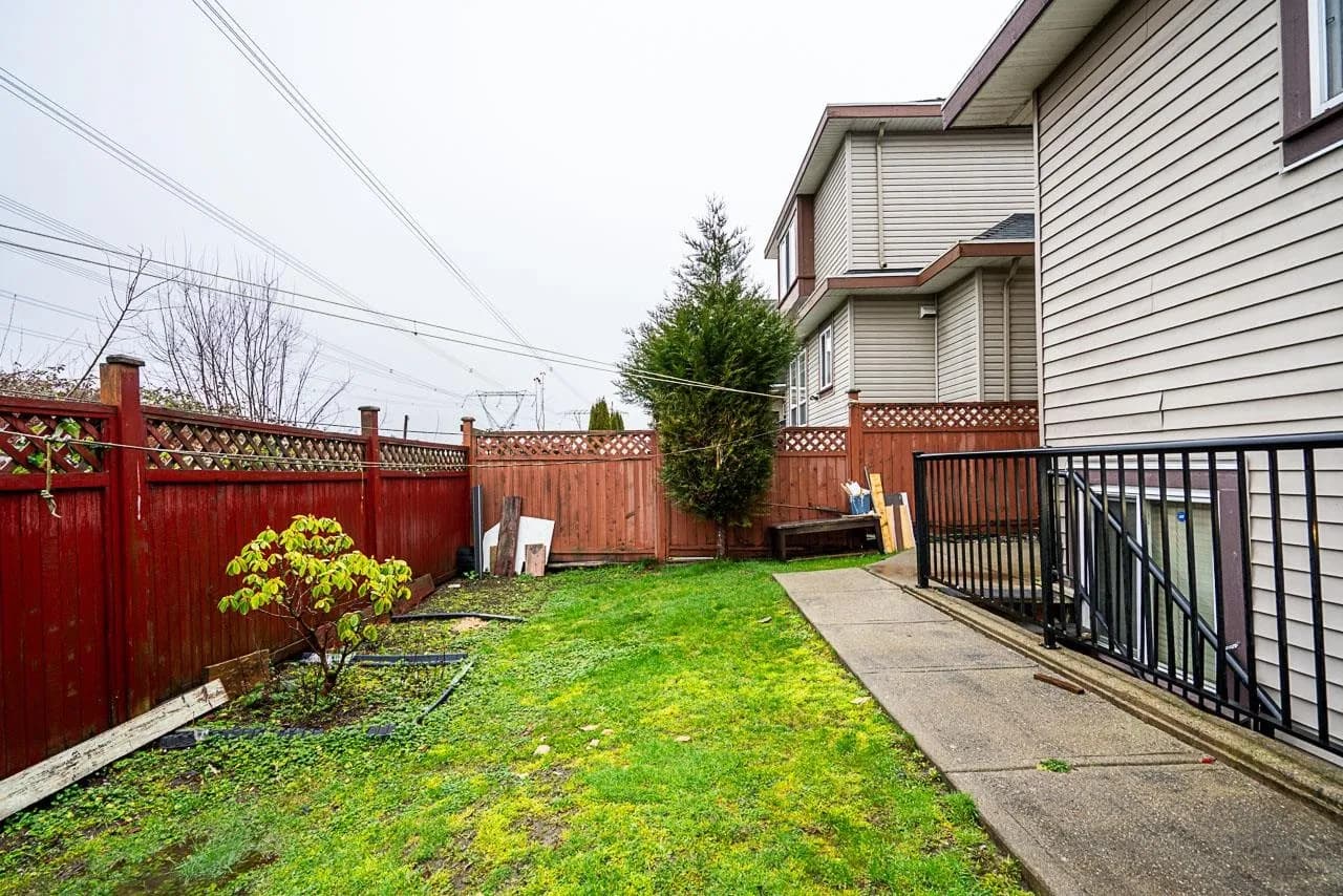 6663 125a Street, Surrey, BC V3W 1V7 — image 32