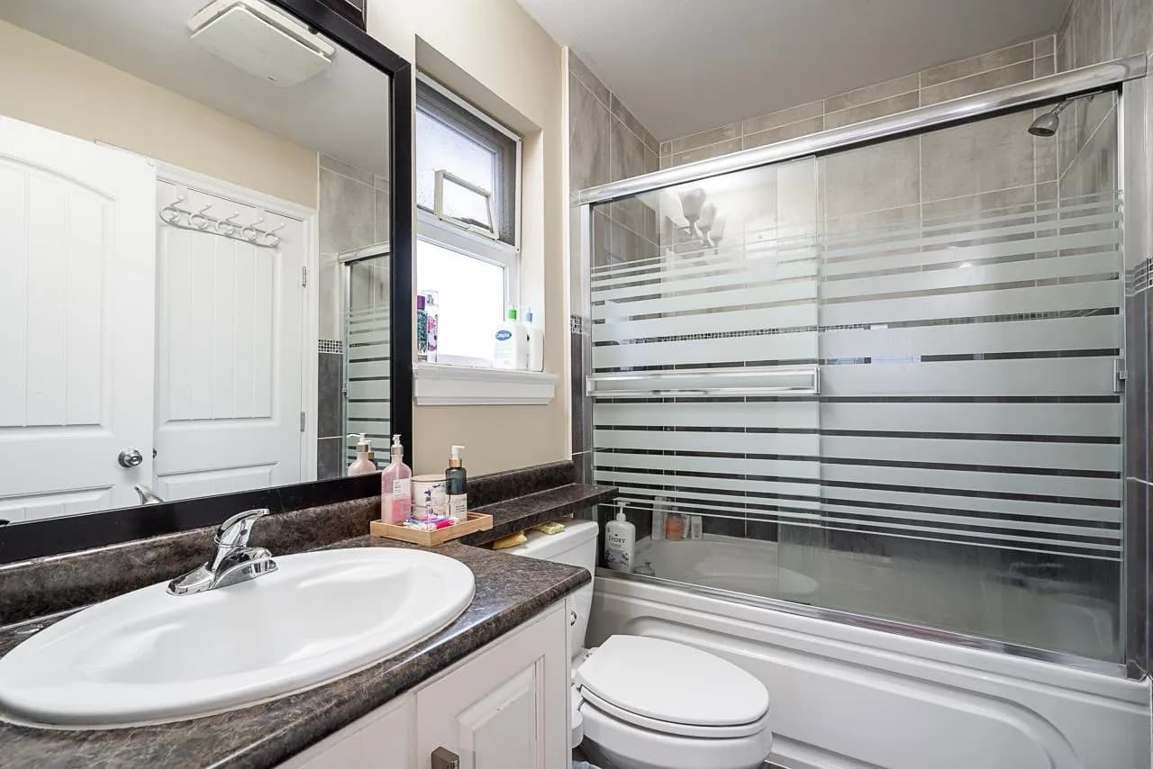 6663 125a Street, Surrey, BC V3W 1V7 — image 30