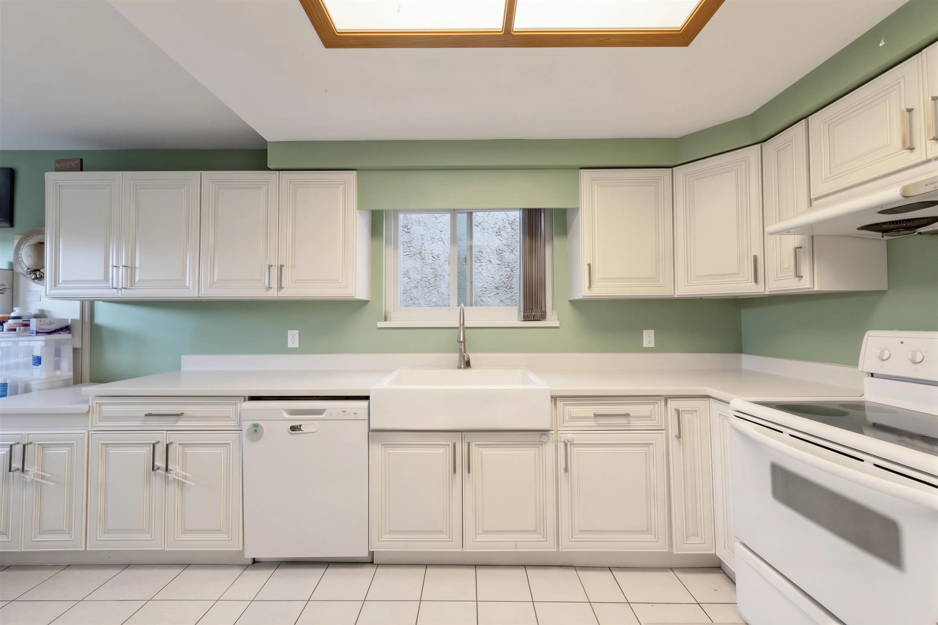 2553 E 22nd Avenue, Vancouver, BC V5M 2X4 — image 8