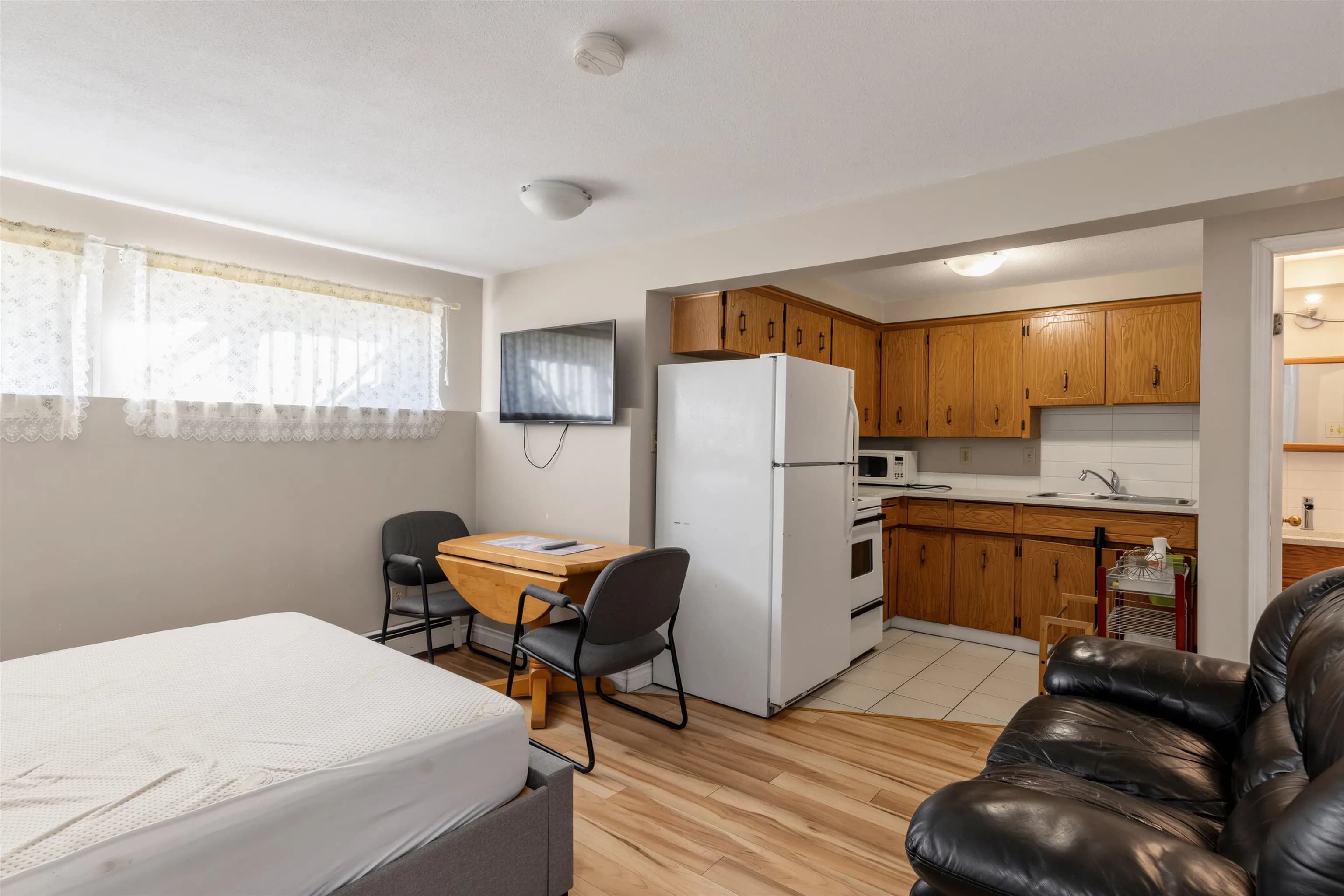 2553 E 22nd Avenue, Vancouver, BC V5M 2X4 — image 20