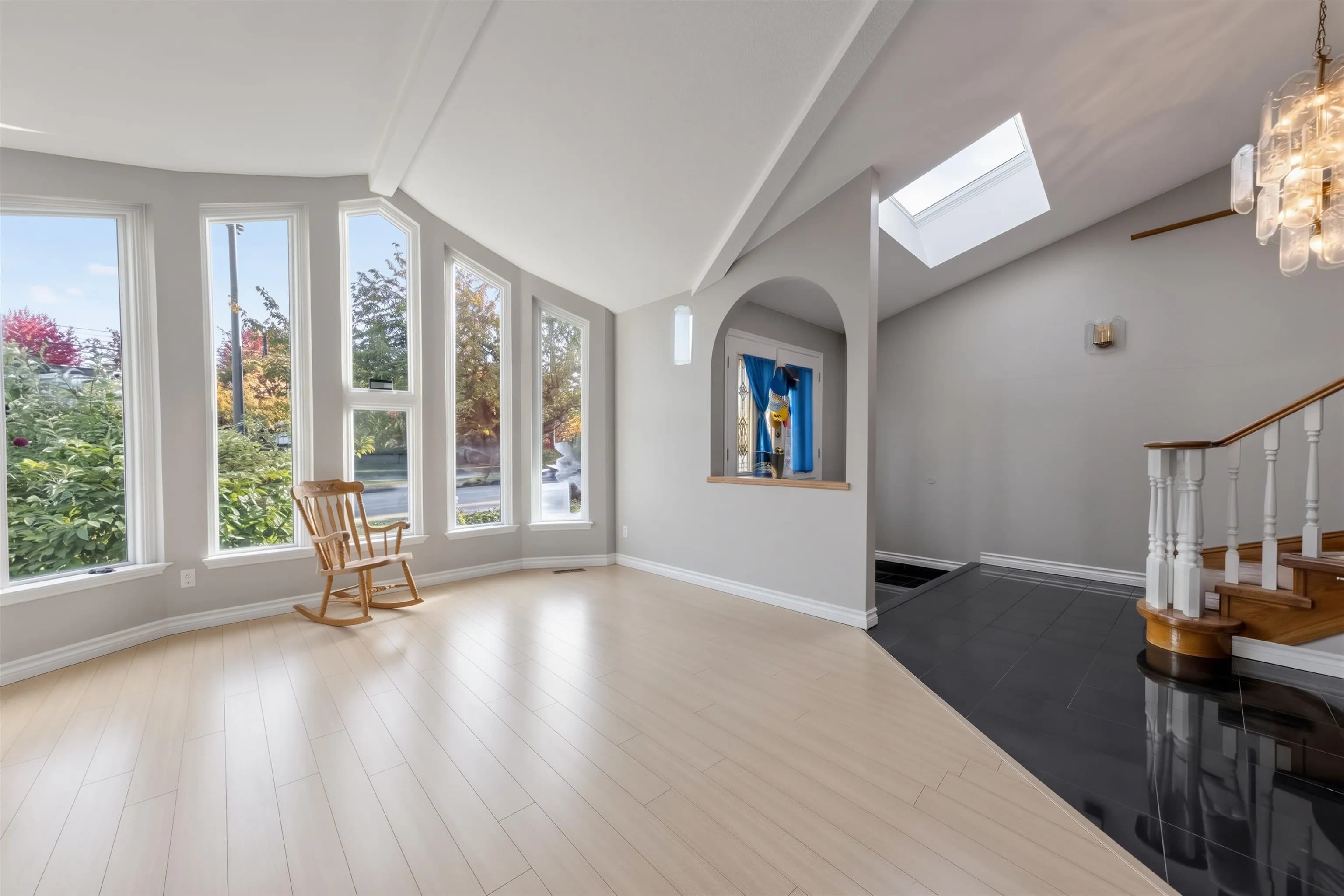 2553 E 22nd Avenue, Vancouver, BC V5M 2X4 — image 3