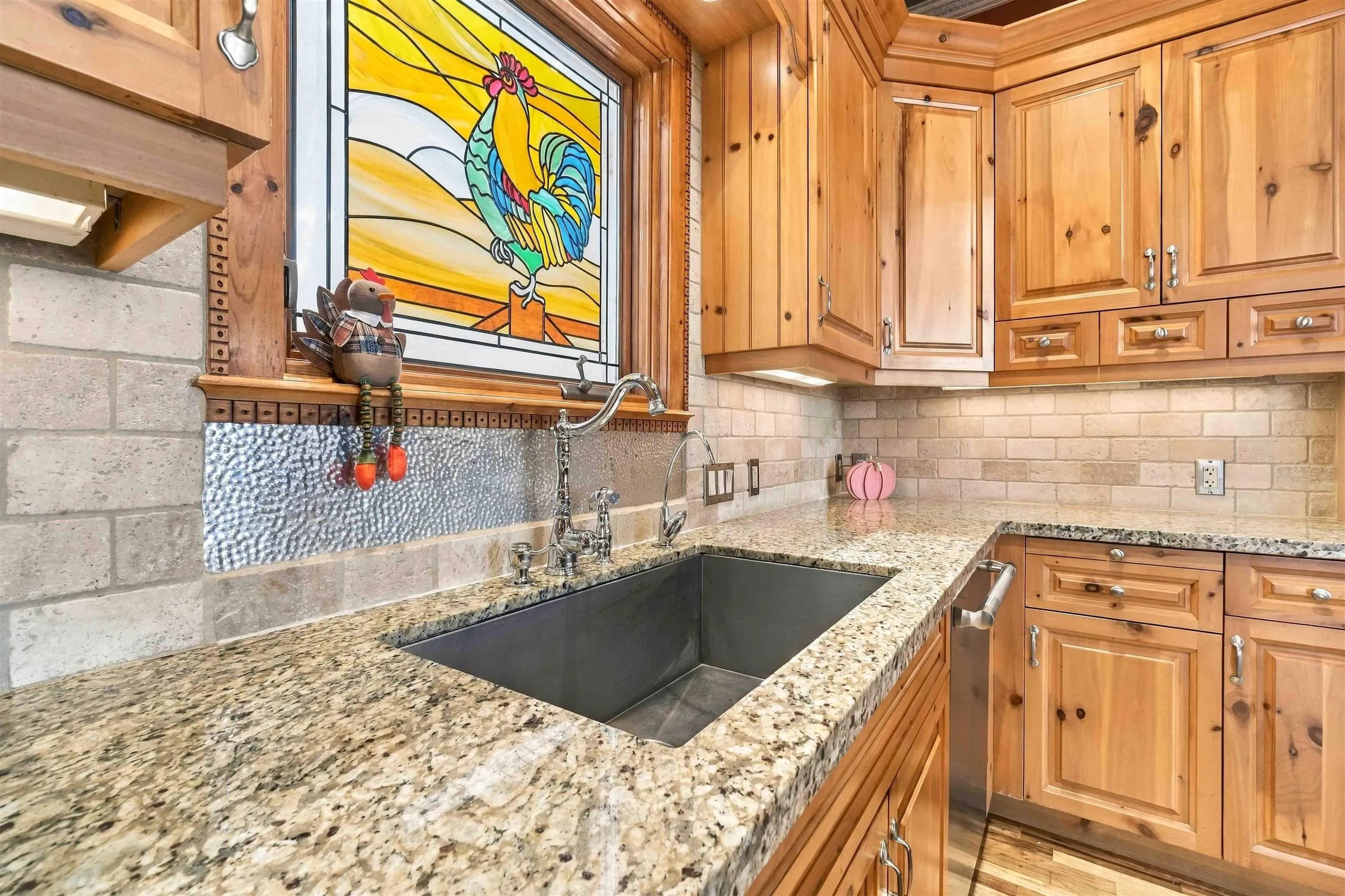 97 E King Edward Avenue, Vancouver, BC V5V 2B8 — image 12