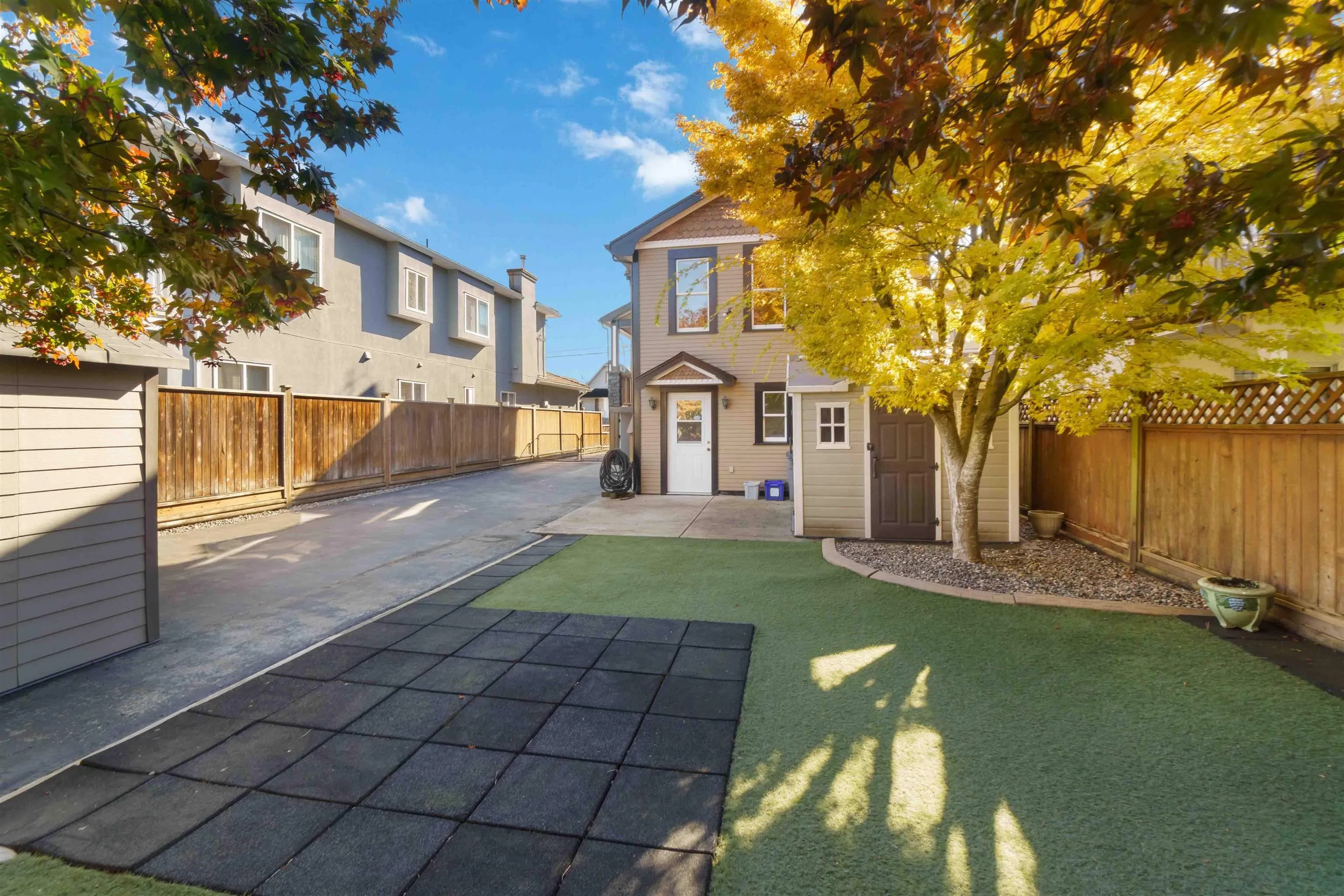 97 E King Edward Avenue, Vancouver, BC V5V 2B8 — image 38